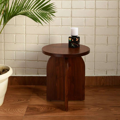 Cole Round Side Table - Teak / Teakwood / H: 18’’ Dia: 16’’ - Furniture