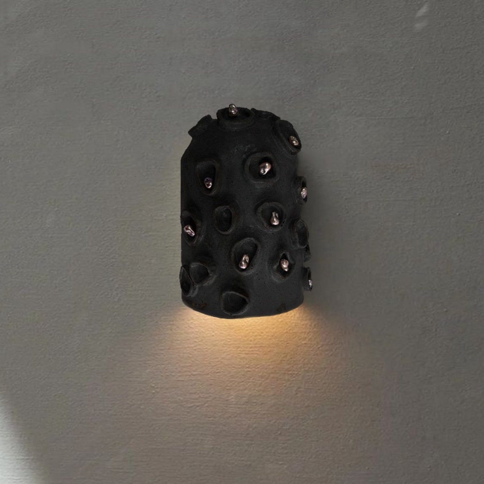 Coral Wall Light - Matte Black / Ceramic, Artificial Pearl / 254mm x 101mm x 152mm (h x w x l) - Lighting