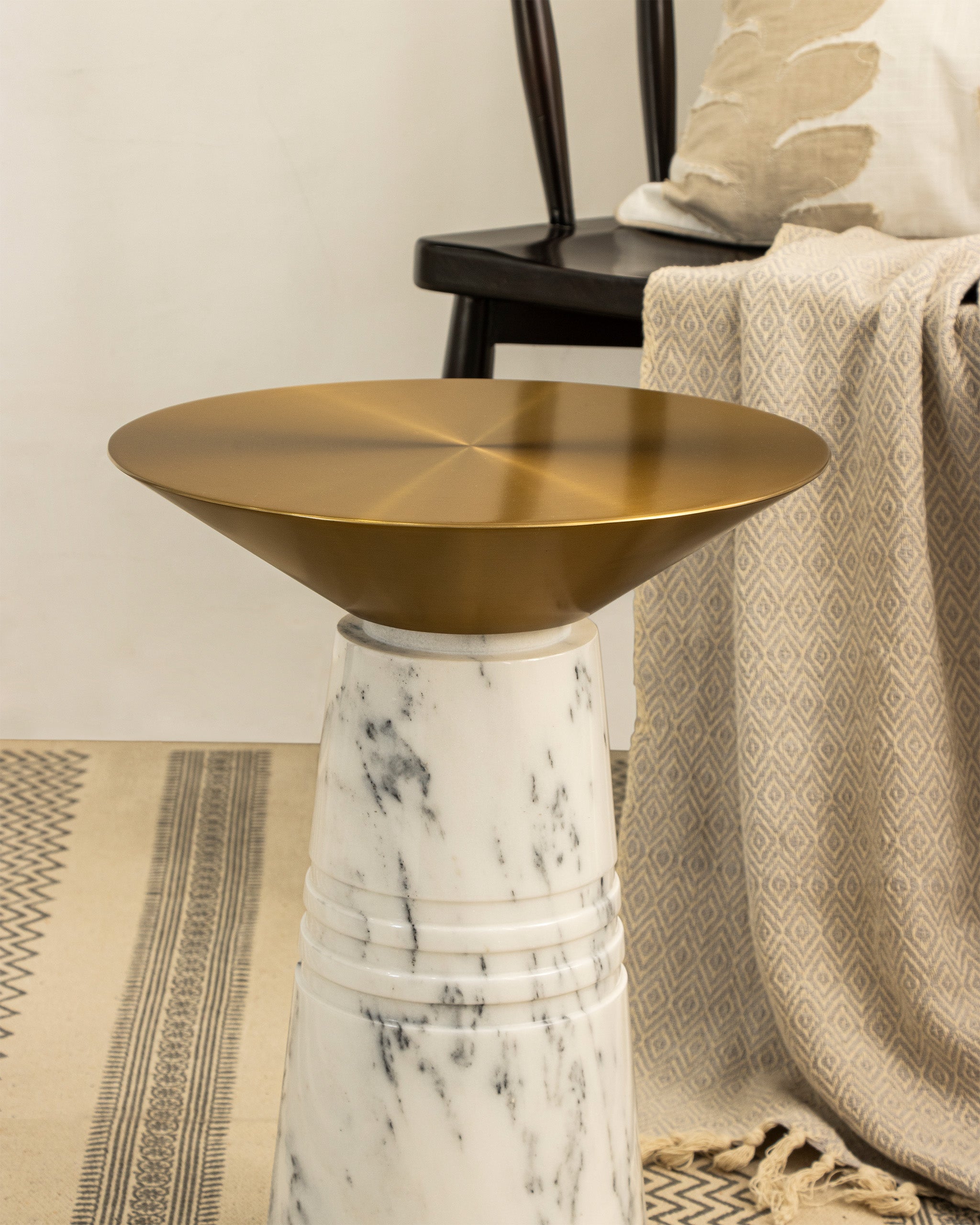 Ebb Table - Natural / Stainless steel and marble - Indoor Furniture