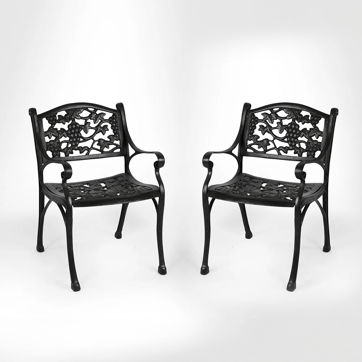 Ellis XIX Cast Iron Chair set of 2 - W: 17’’ D: 17’’ H: 31’’ SH: 16’’ / Matte Black / Cast Iron - Outdoor Furniture