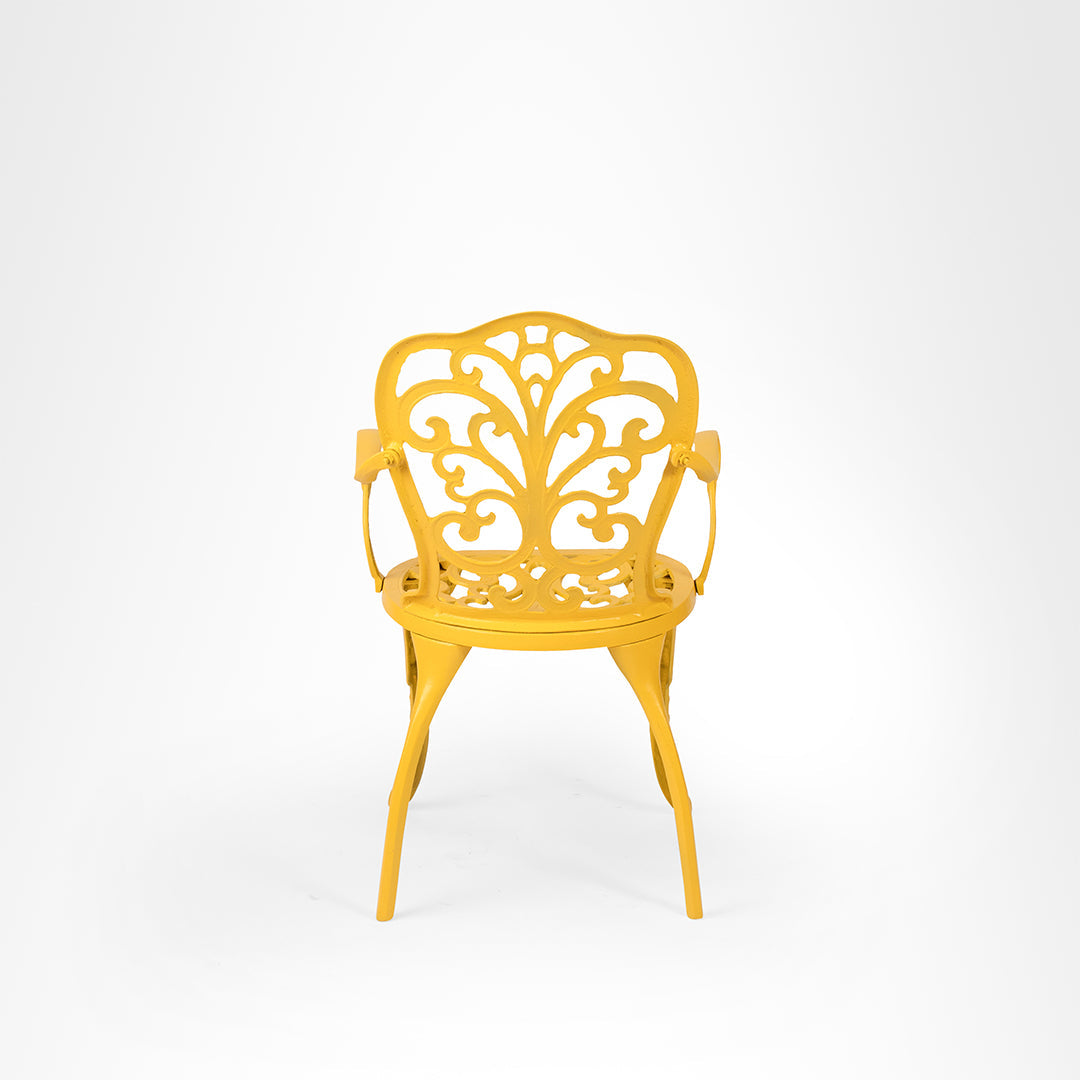 Ellis XVI Cast Aluminium Set - Chair- L: 18’’ B: 19’’ TH: 33’’ SH: 16’’ & Table- Dia: 24’’ TH: 25’’ / Matte Yellow