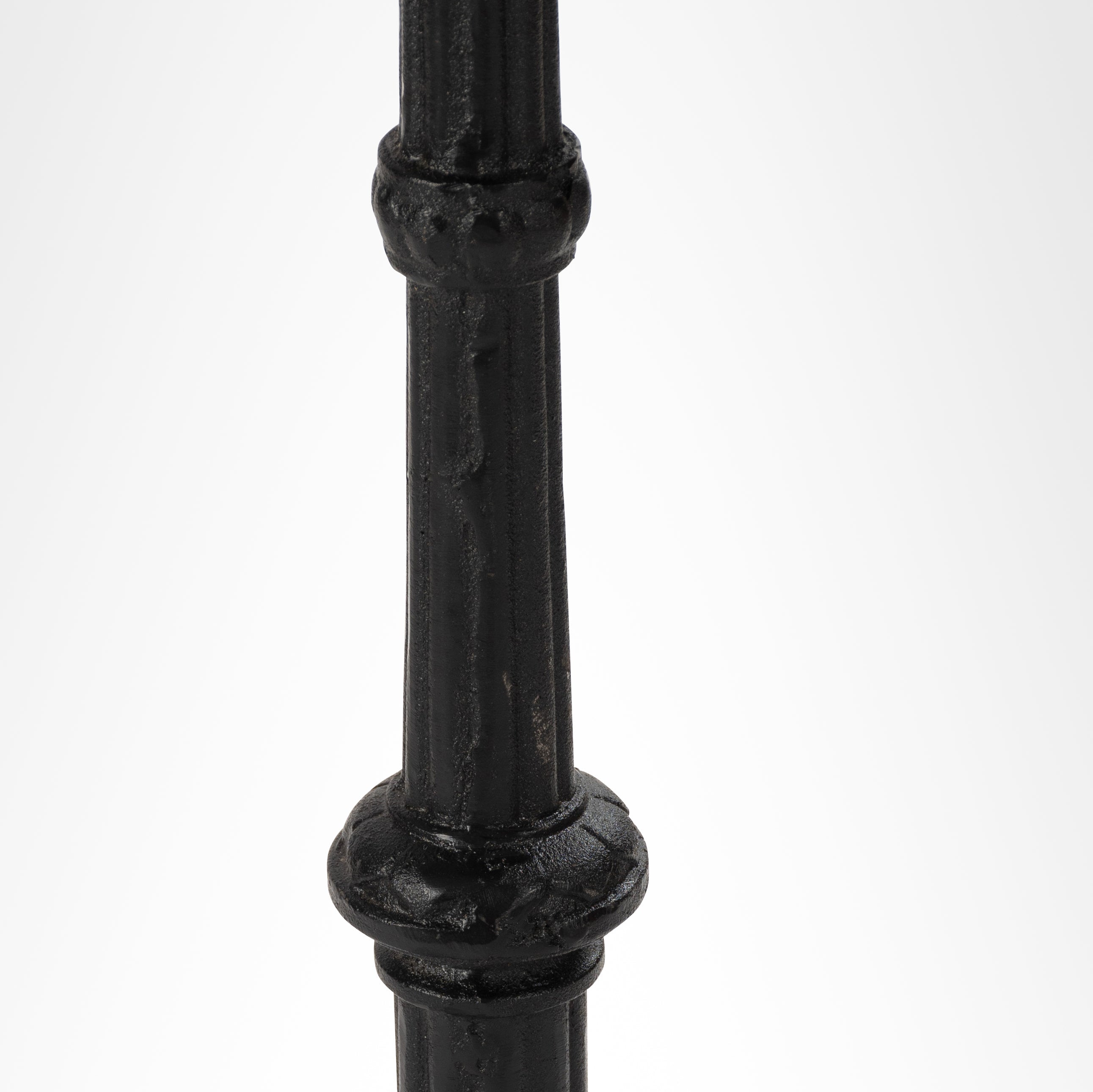 Ellis XVI Cast Iron Table - Outdoor Furniture