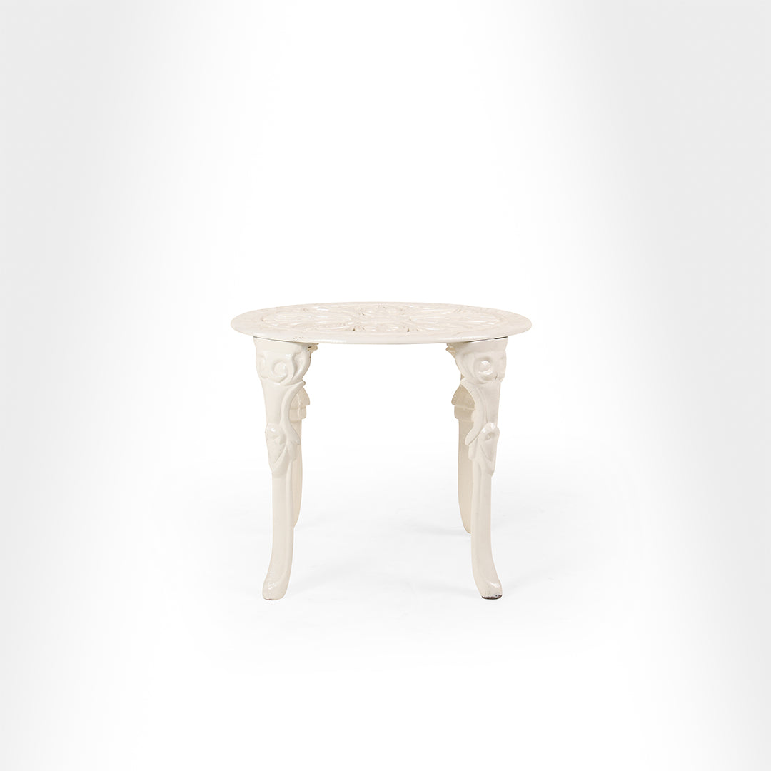 Ellis XXIII Cast Iron Table And Chair Set