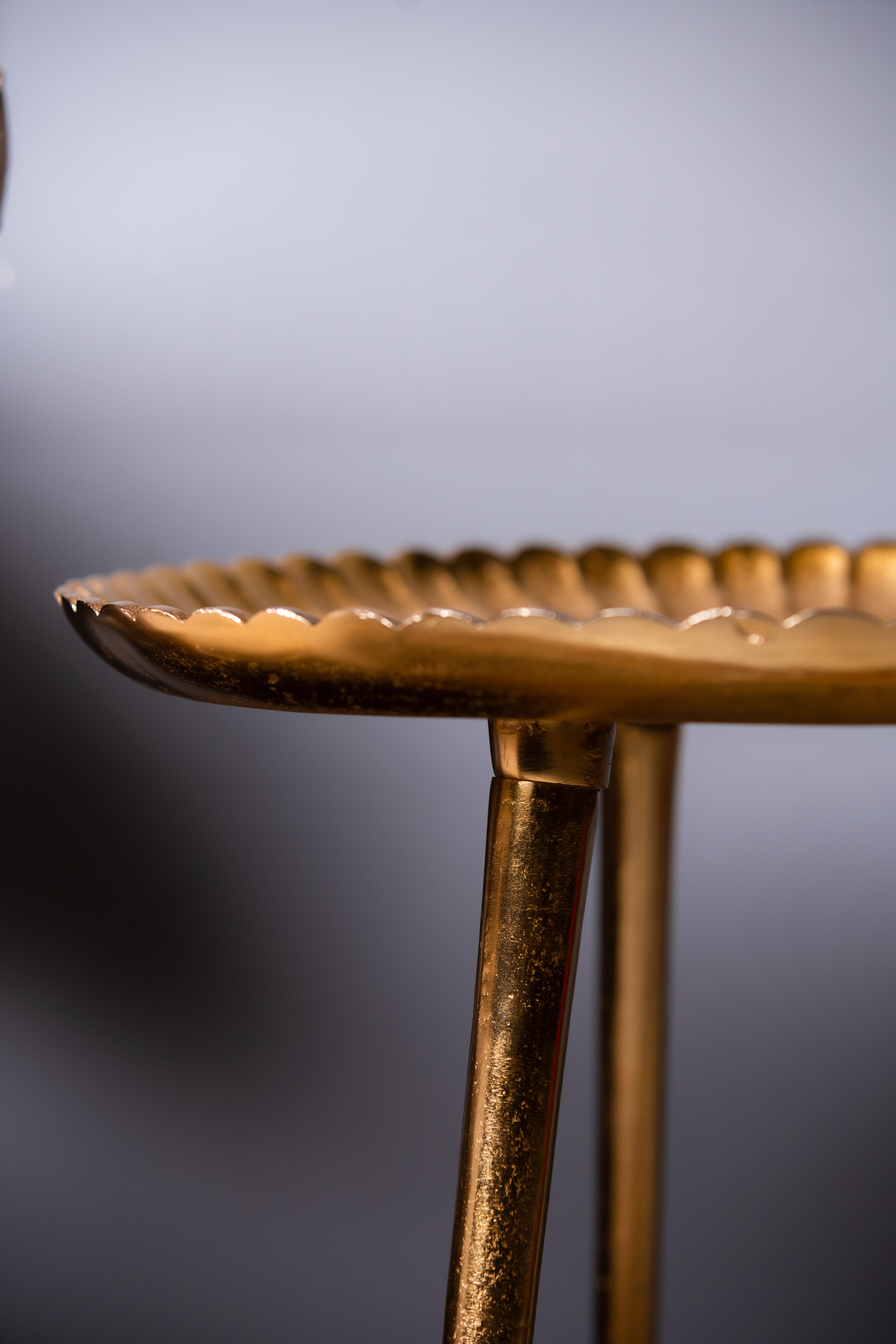 Enchanted Tripod Table - L19.6 x B19.6 x H22.5 (In Inches) / Golden / Cast Alumunium - Indoor Furniture
