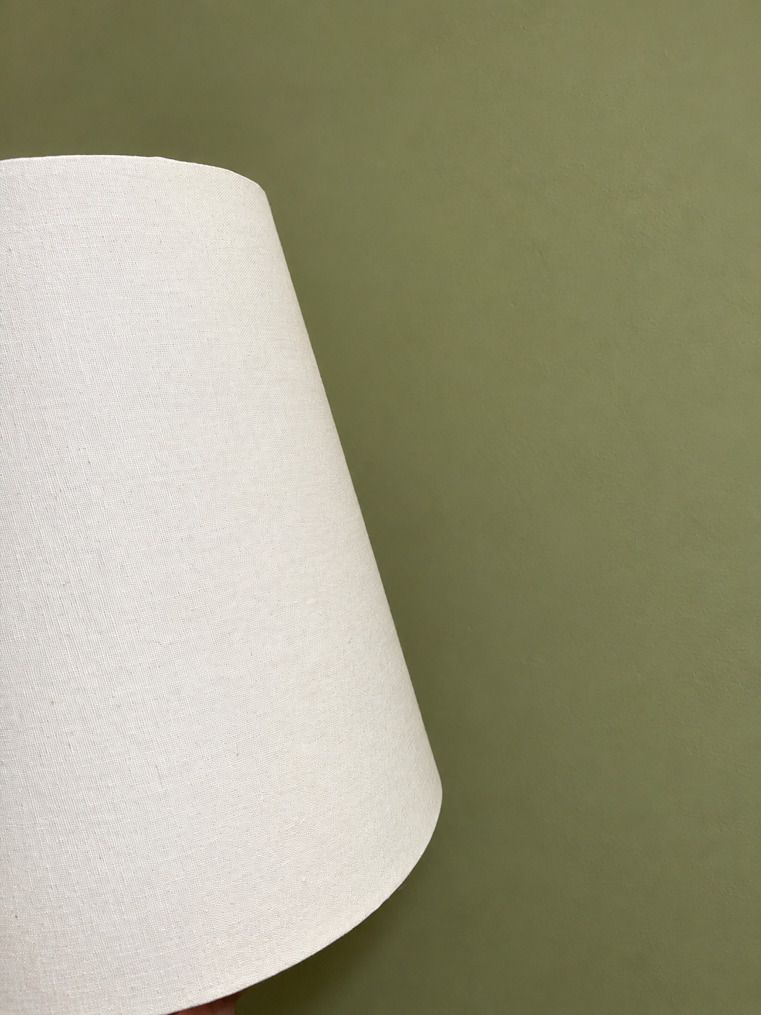 Resort Wood Elegance Wall Lamp