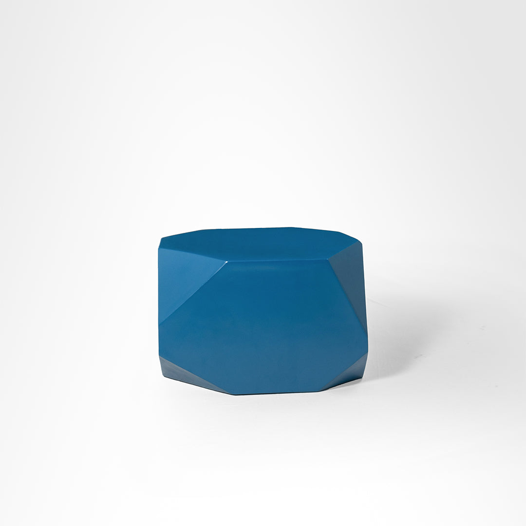 Fern Table - W: 24’’ D: 15’’ H: 16’’ / Blue / FRP