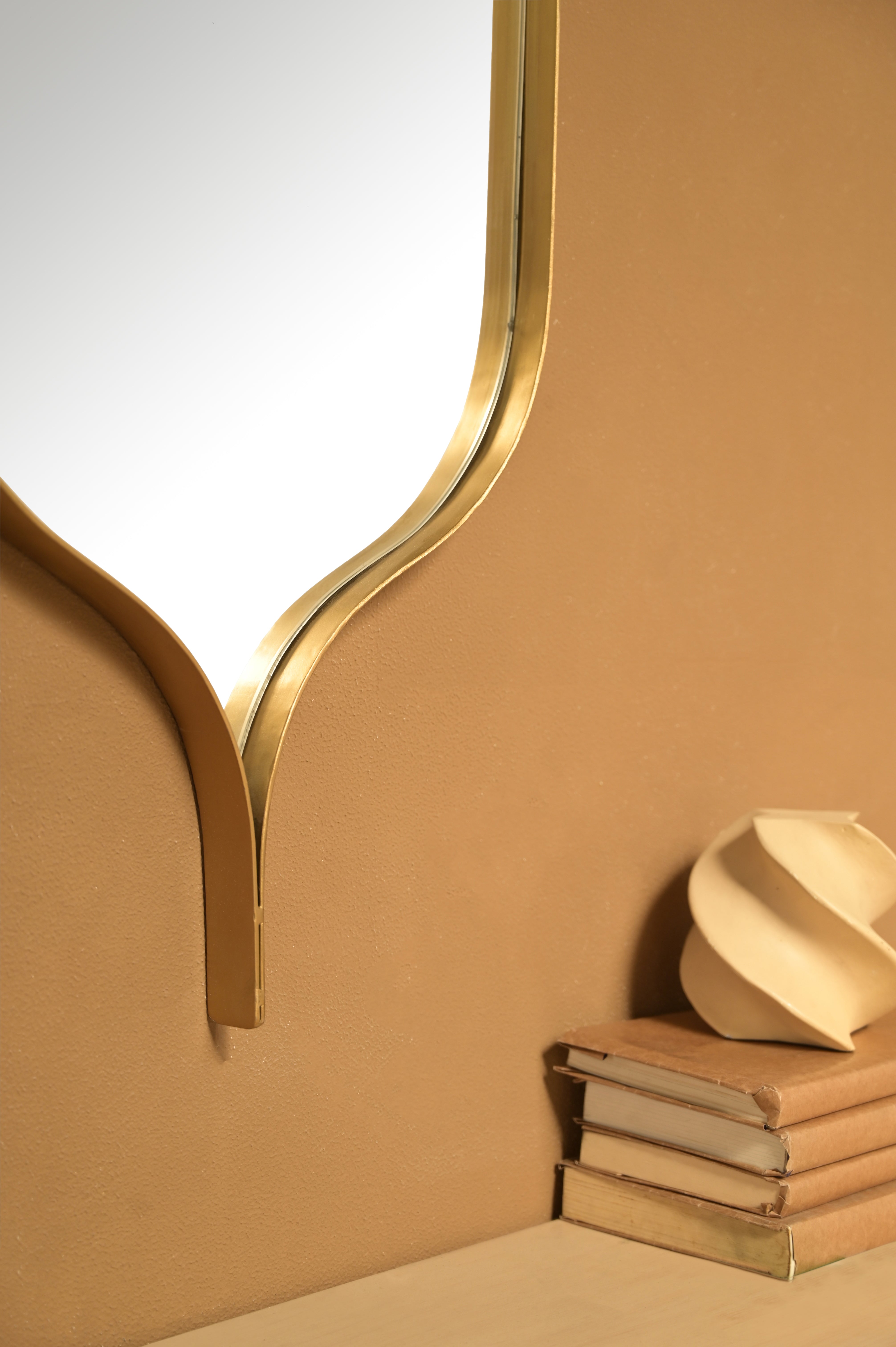 Floe Wall Mirror - L:16 x W:2 x H:34 In inches / Metal and Mirror - Décor