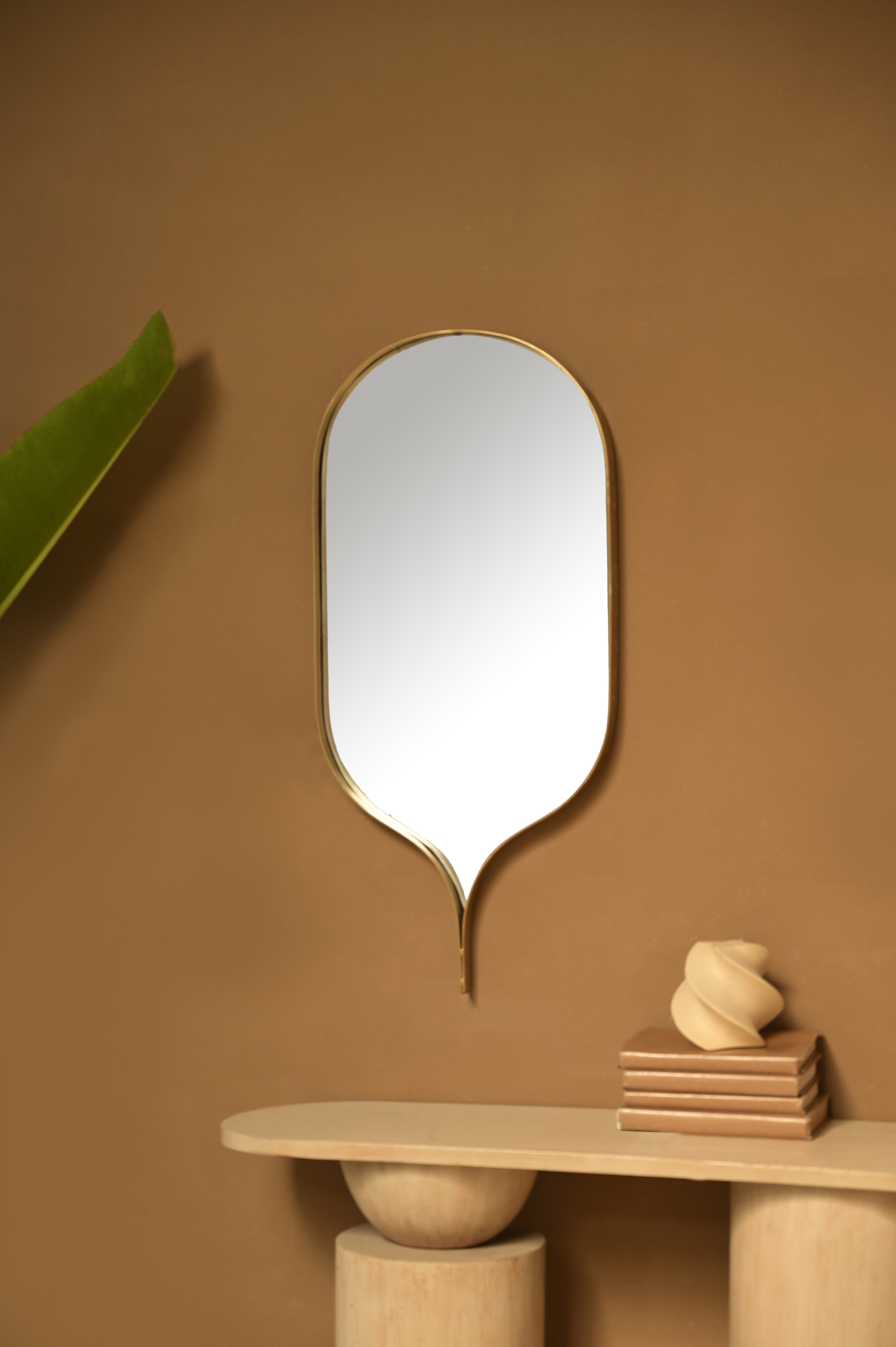Floe Wall Mirror - L:16 x W:2 x H:34 In inches / Metal and Mirror - Décor