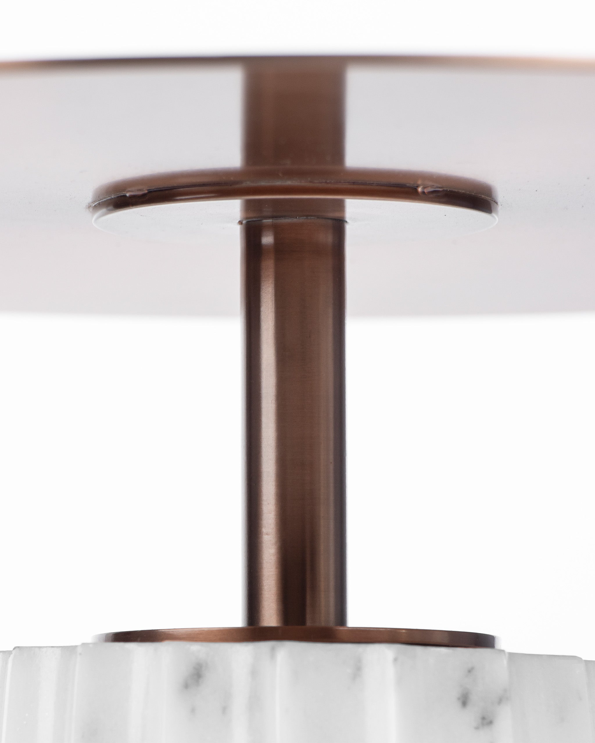Flut Table - Natural / Stainless steel and marble / 42cm x 42cm x 16cm - Indoor Furniture