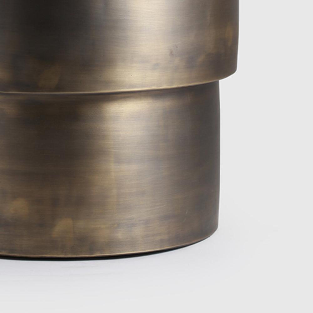 Gull Accent Table 9 - Aluminium / L:51 x B:51 x H:62 In cm - Indoor Furniture