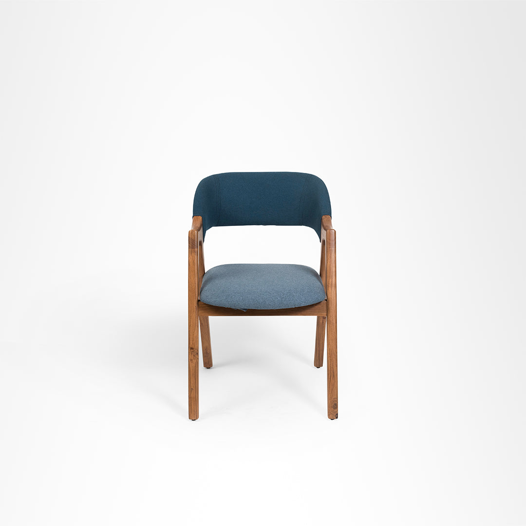 Hilton Dining Chair - L: 21’’ B: 22’’ H: 31’’ SH: 17’’ / Natural and Upholstered Fabric / Acacia Wood and Upholstery