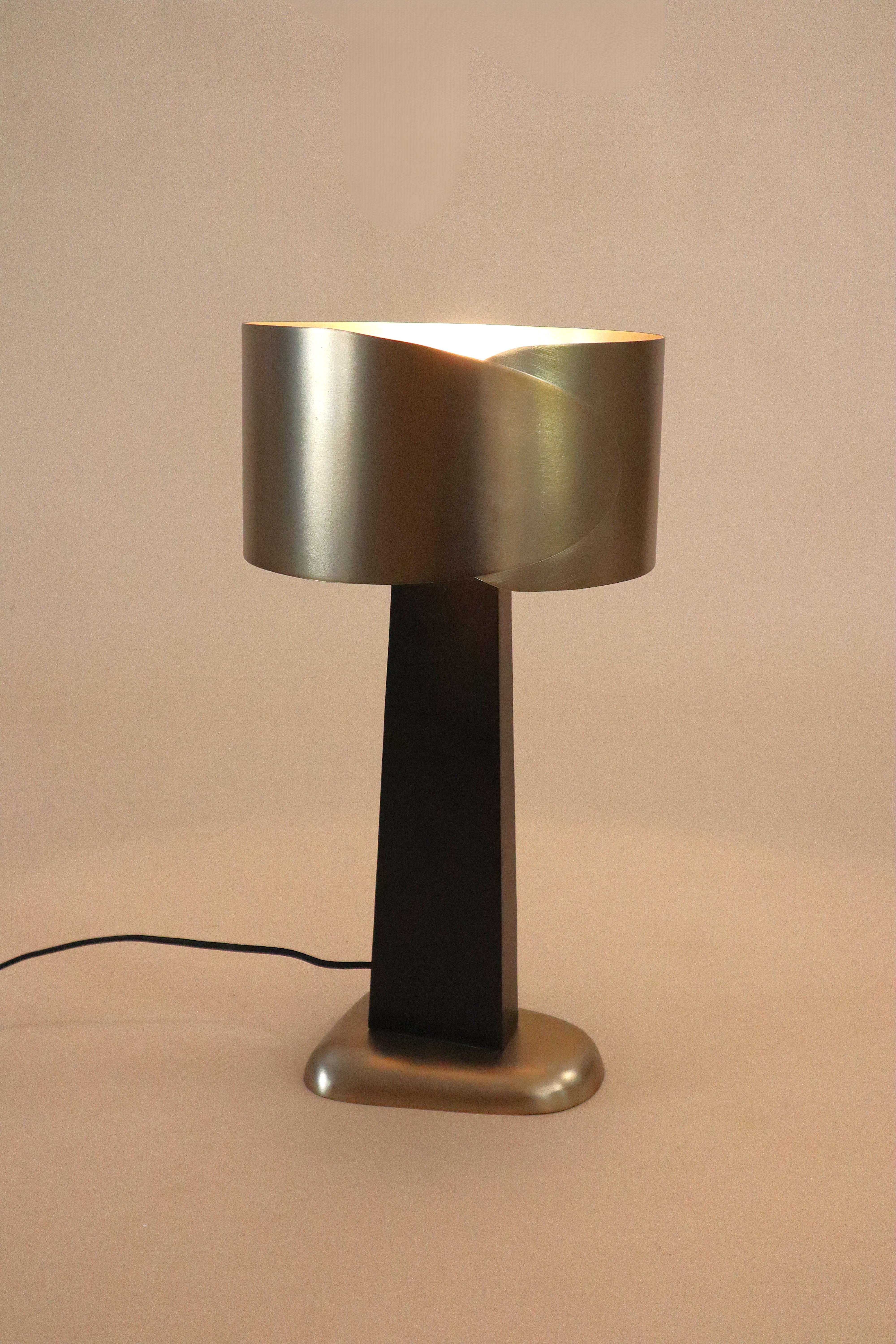 Hug Table Lamp - Dia 11.5” x H 21.5” / Brass plated Mild Steel, Mild Steel - Table Lamps