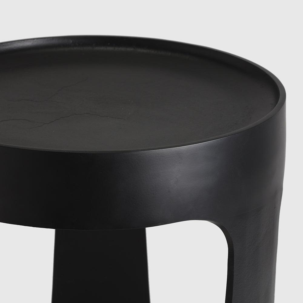 Hull Side Table - Aluminum / L:46 x B:46 x H:49 In cm - Indoor Furniture
