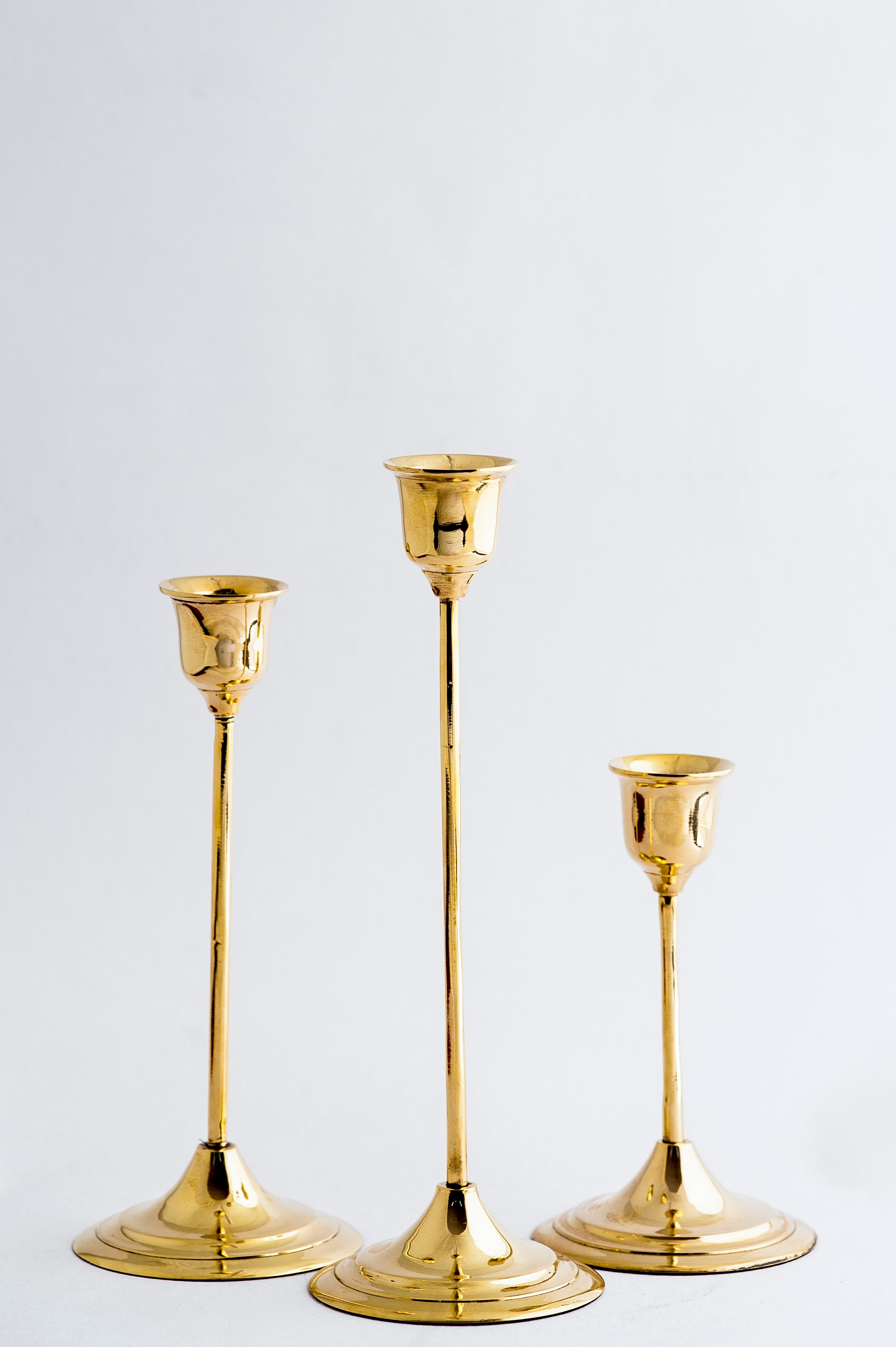 Jazz candle stands - Gold / Brass / 3 x 9, 3 x 7, 3 x 5 Inches - Decor