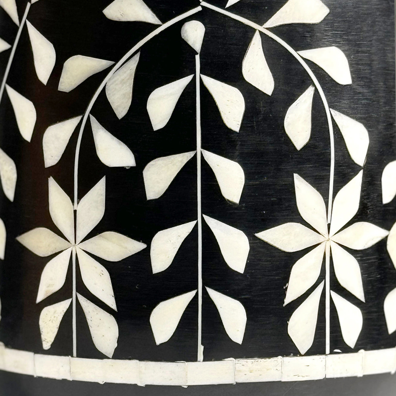 Kalla Petal Table Lamp - Mild Steel & Bone & Resin & Cotton / Black - Lighting