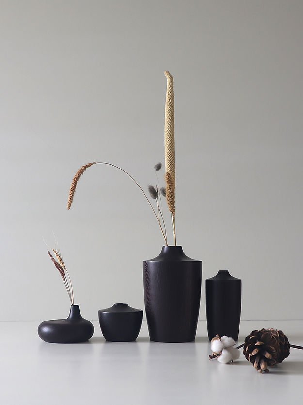 Knight V18 Set of 4 - Black / Vengai / Large: 5x5x3.25 inches& Medium: 2.25x2.25x6 inches& Small: 3x3x4 inches - Decor