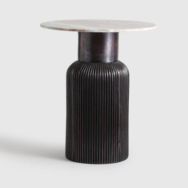 Resty Table - Living Shapes