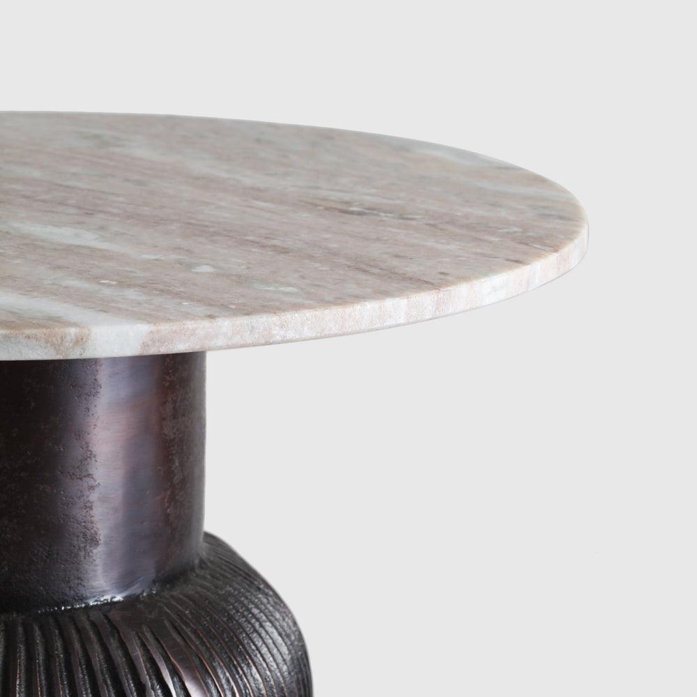 Korro Accent Table - Aluminium + Marble / L:46 x B:46 x H:56 In cm - Indoor Furniture