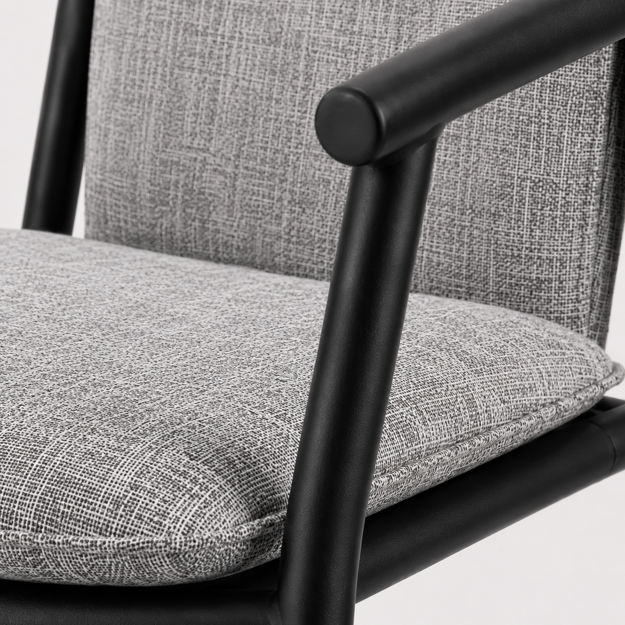 Loop Dining Chair - W: 25.5’’ D: 20’’ H: 30’’ SH: 18’’ / Mild Steel & Upholstery - Outdoor Furniture