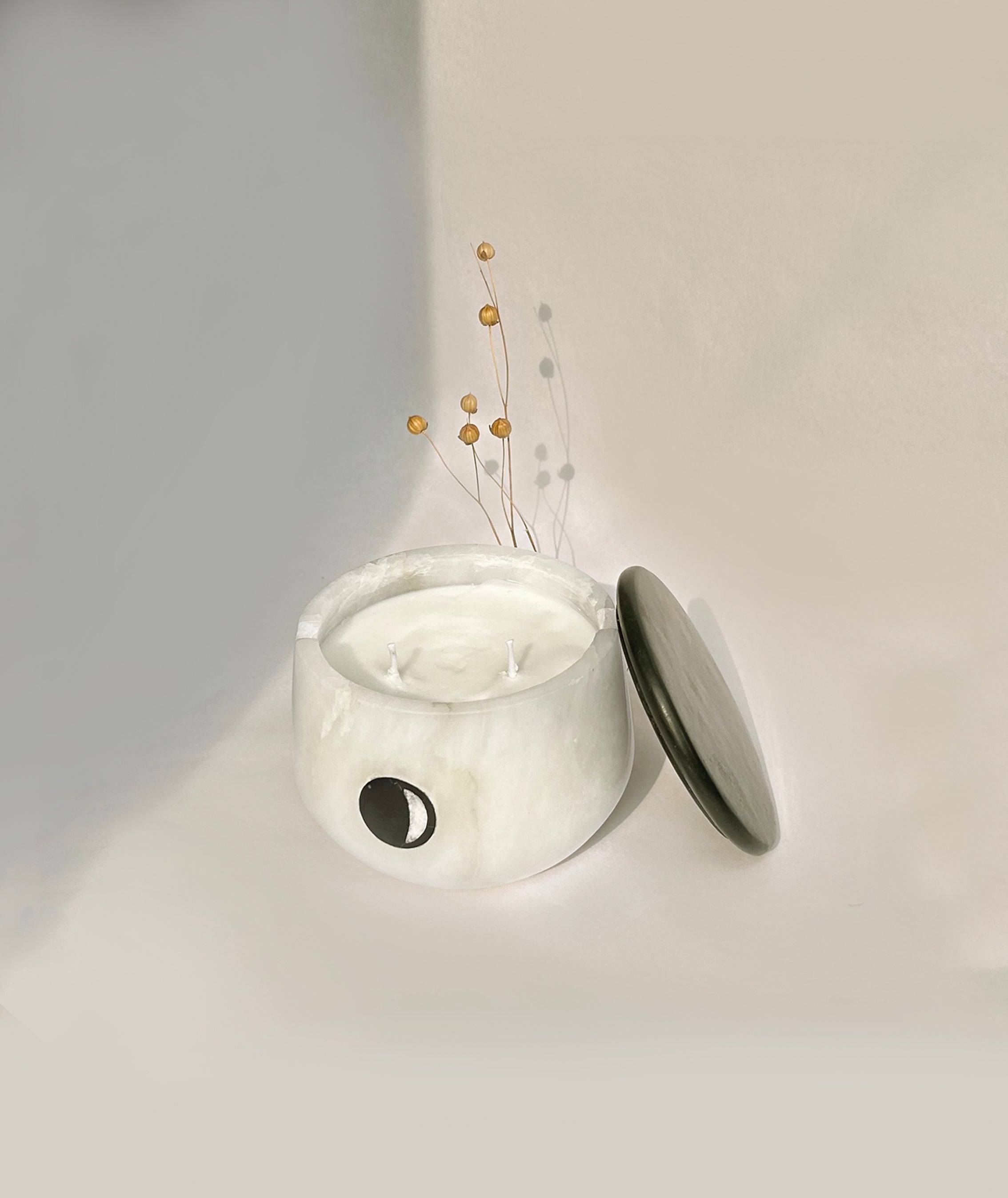 Lunar Scented Candle - Decor