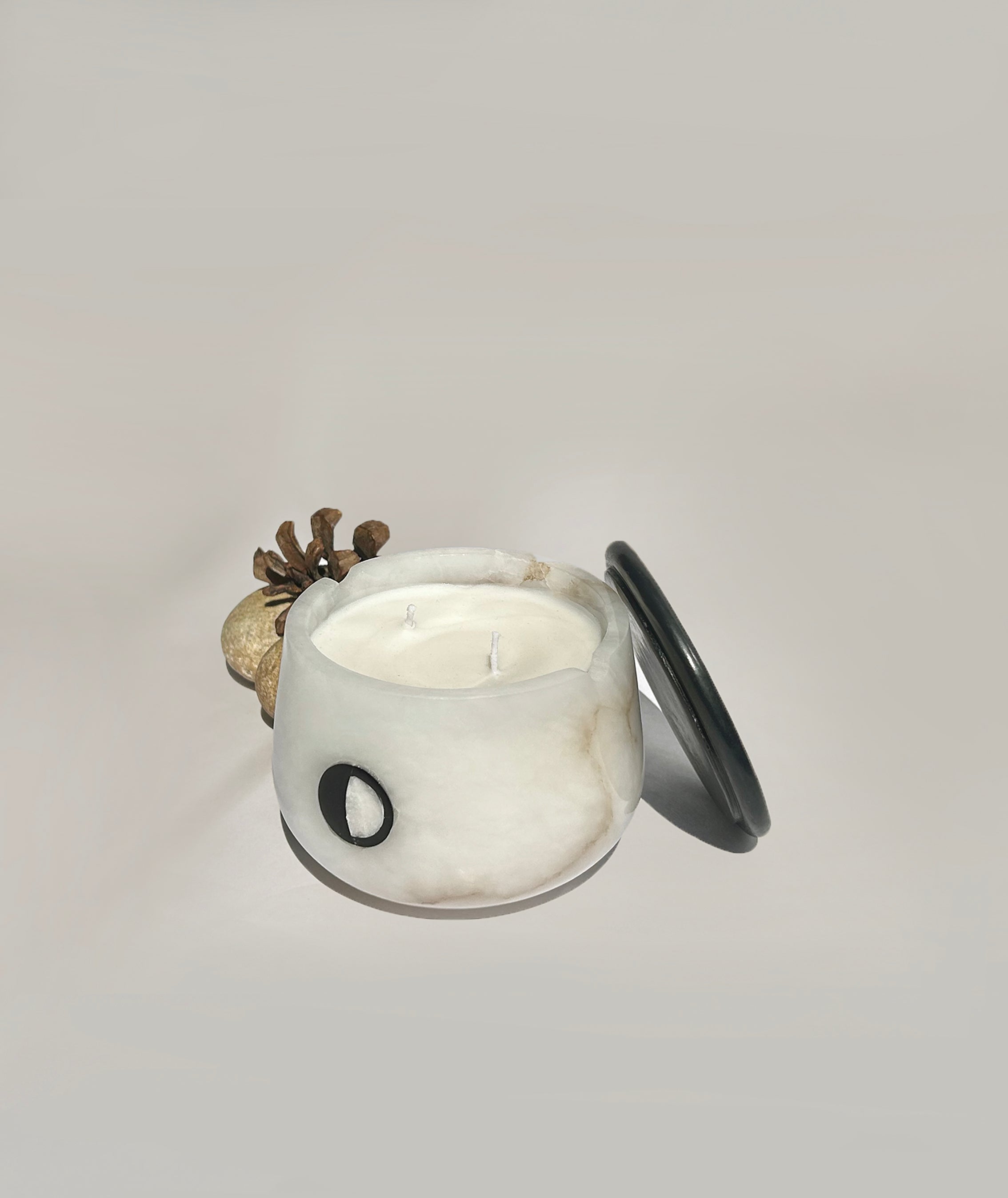 Lunar Scented Candle - Decor