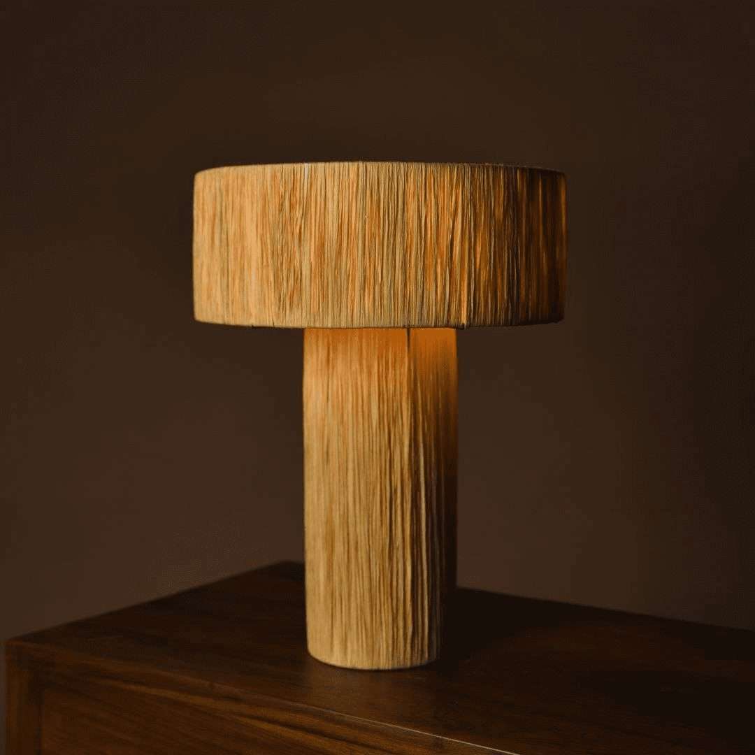Meluri Rafia Table Lamp - Natural / Rafia and iron / D: 15’’ D (Base): 6’’ H (Stand): 20’’ - Lighting