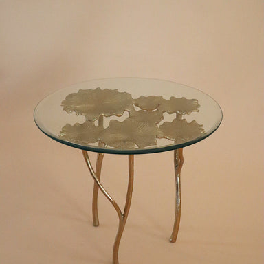 Nelumbo Table - Dia 25’’ x H 20’’ / Brass plated Aluminium, Glass - Coffee Table