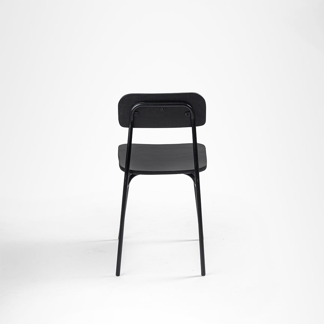 Nero Chair Set of 2 - Matte Black / Mild Steel and Mango Wood / W: 17’’ D: 19’’ SH: 18.5’’ TH: 31’’ - Outdoor Furniture