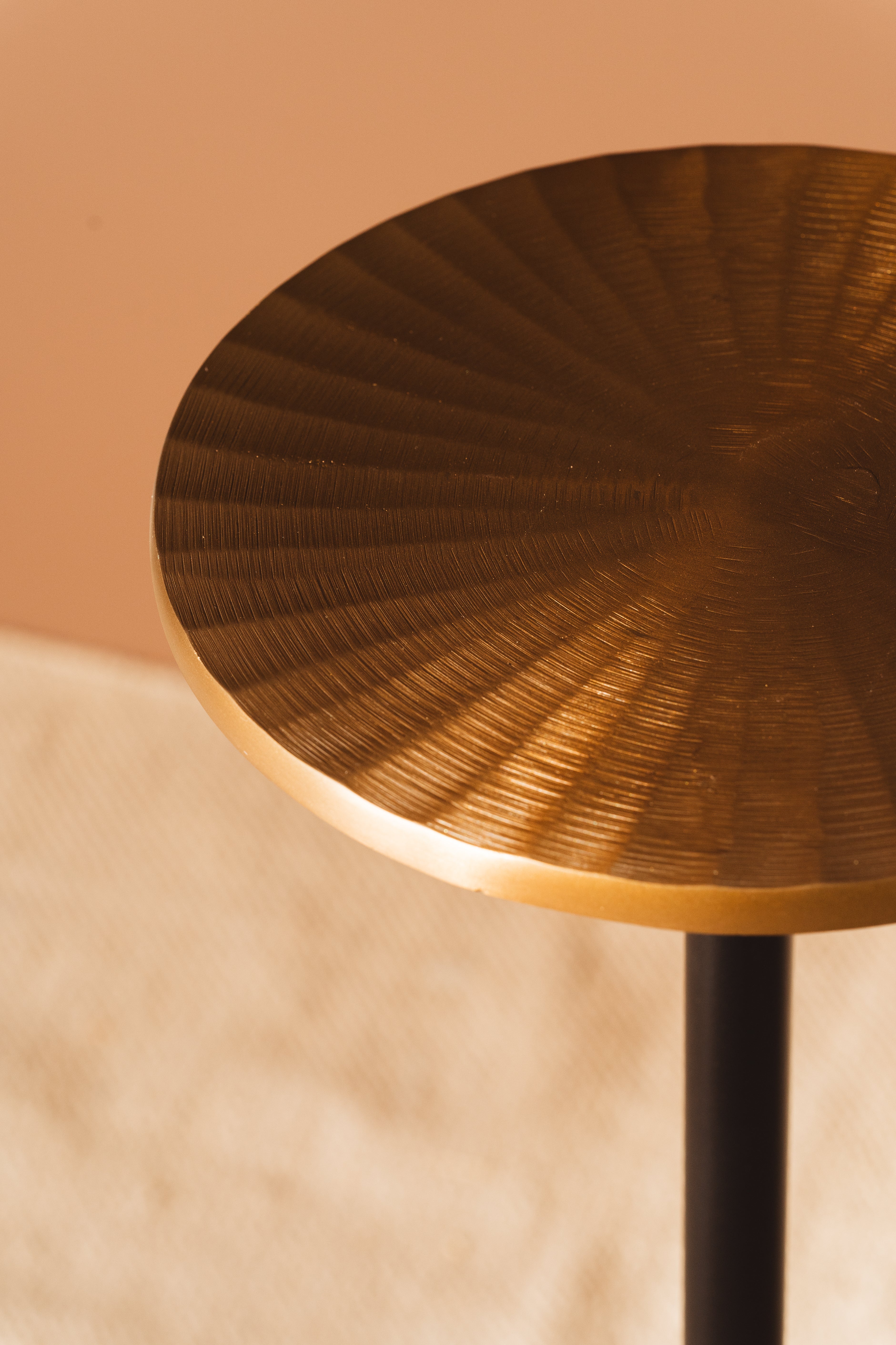 Pine Cone Chic Side Table - Black And Gold / 26 x W:26 x H:60 In Cms / Metal - Indoor Furniture