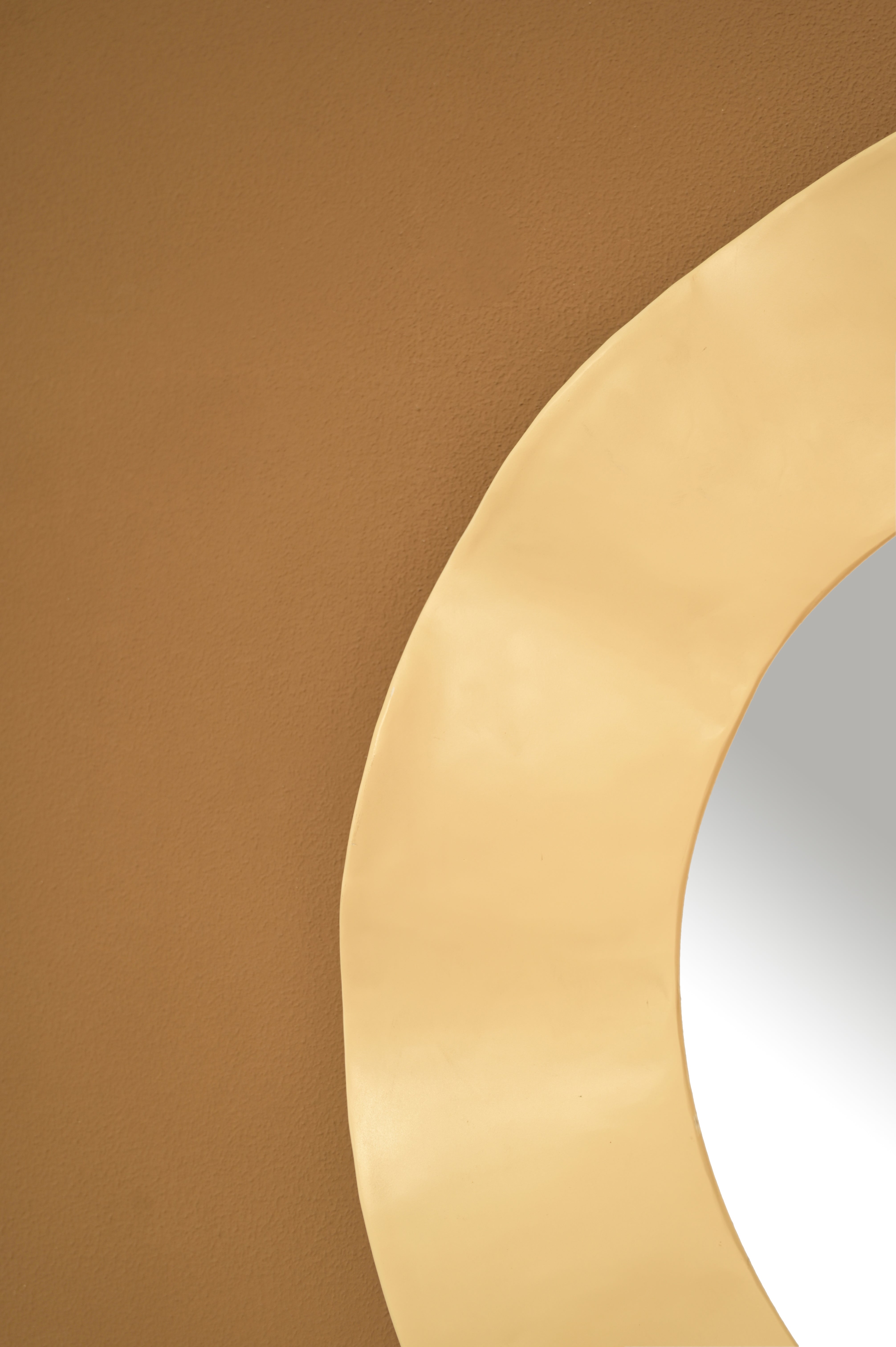 Ripple Wall Mirror - L:27 x W:2 x H:27 In inches / Metal and Mirror - Décor