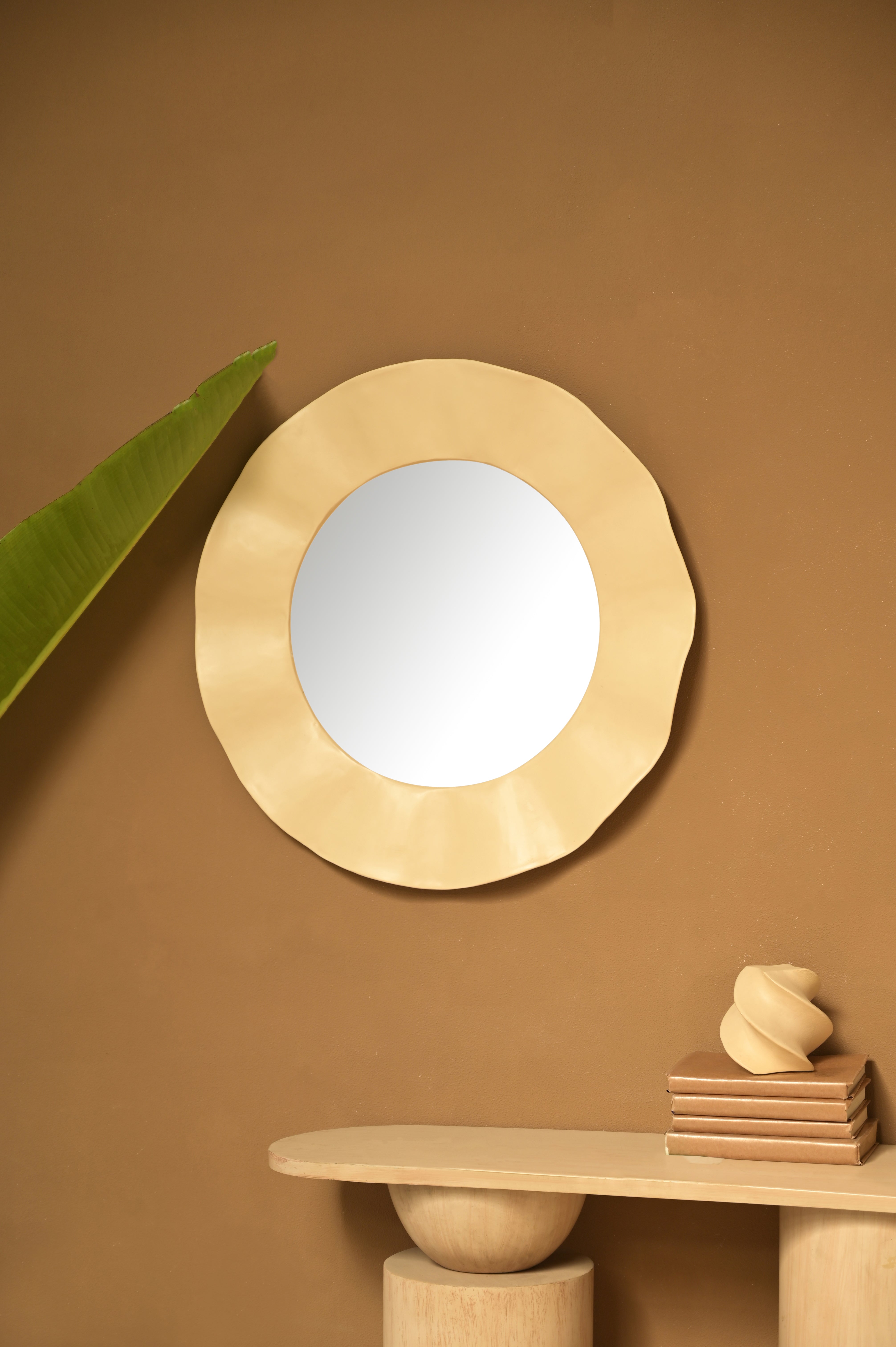 Ripple Wall Mirror - L:27 x W:2 x H:27 In inches / Metal and Mirror - Décor