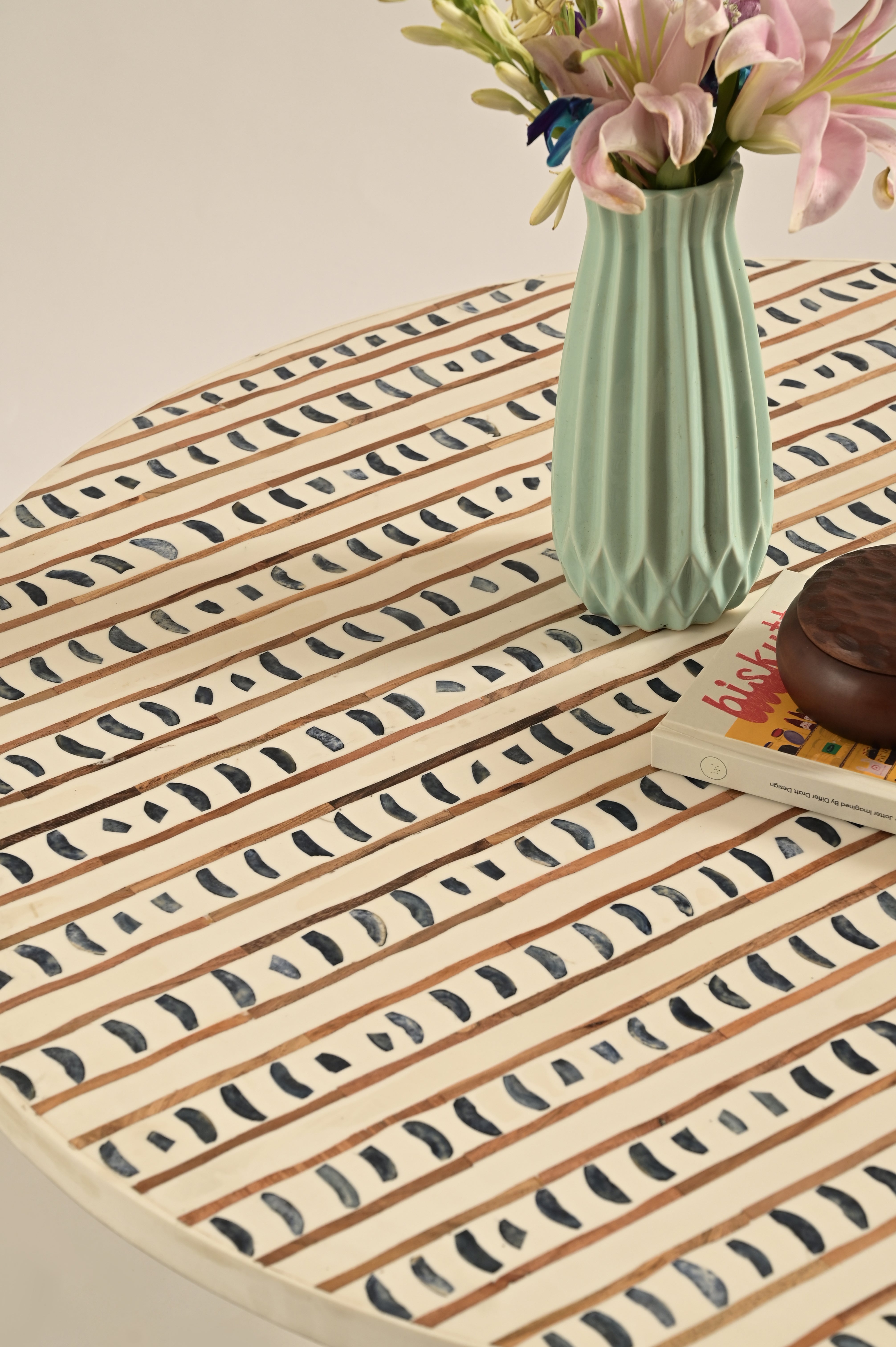 Sambhal Coffee Table - Ivory / Bone Inlay & Resin / 91L X 91W X 42H In Cms - Indoor Furniture