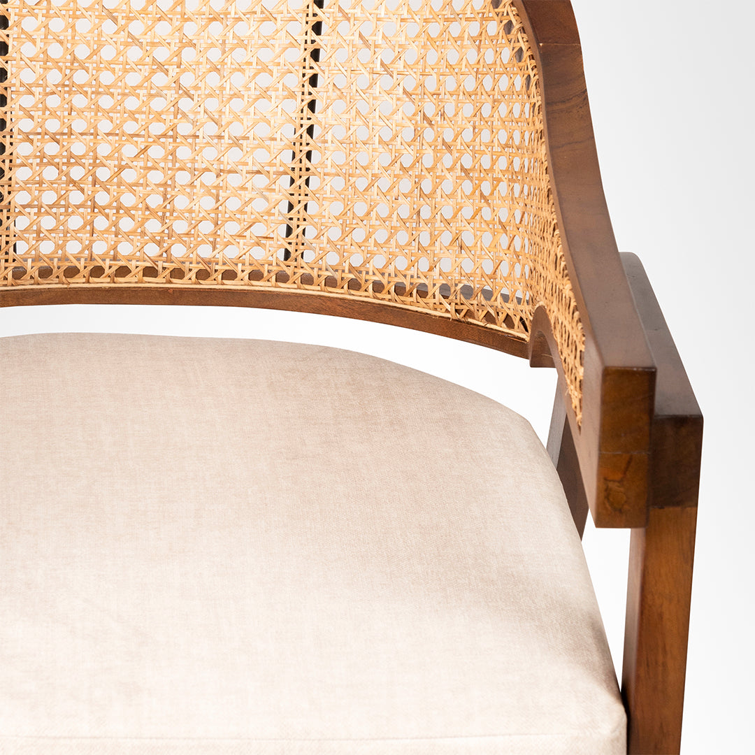 Sapphire Lounge Chair