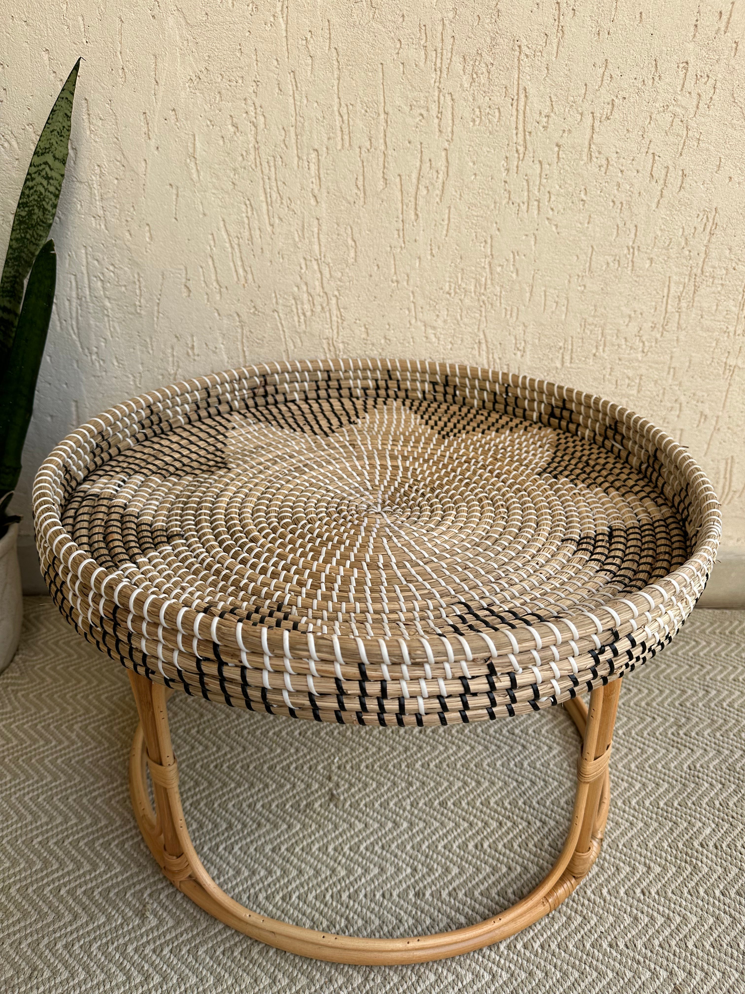 Seagrass and Rattan Round Table Tray - Decor