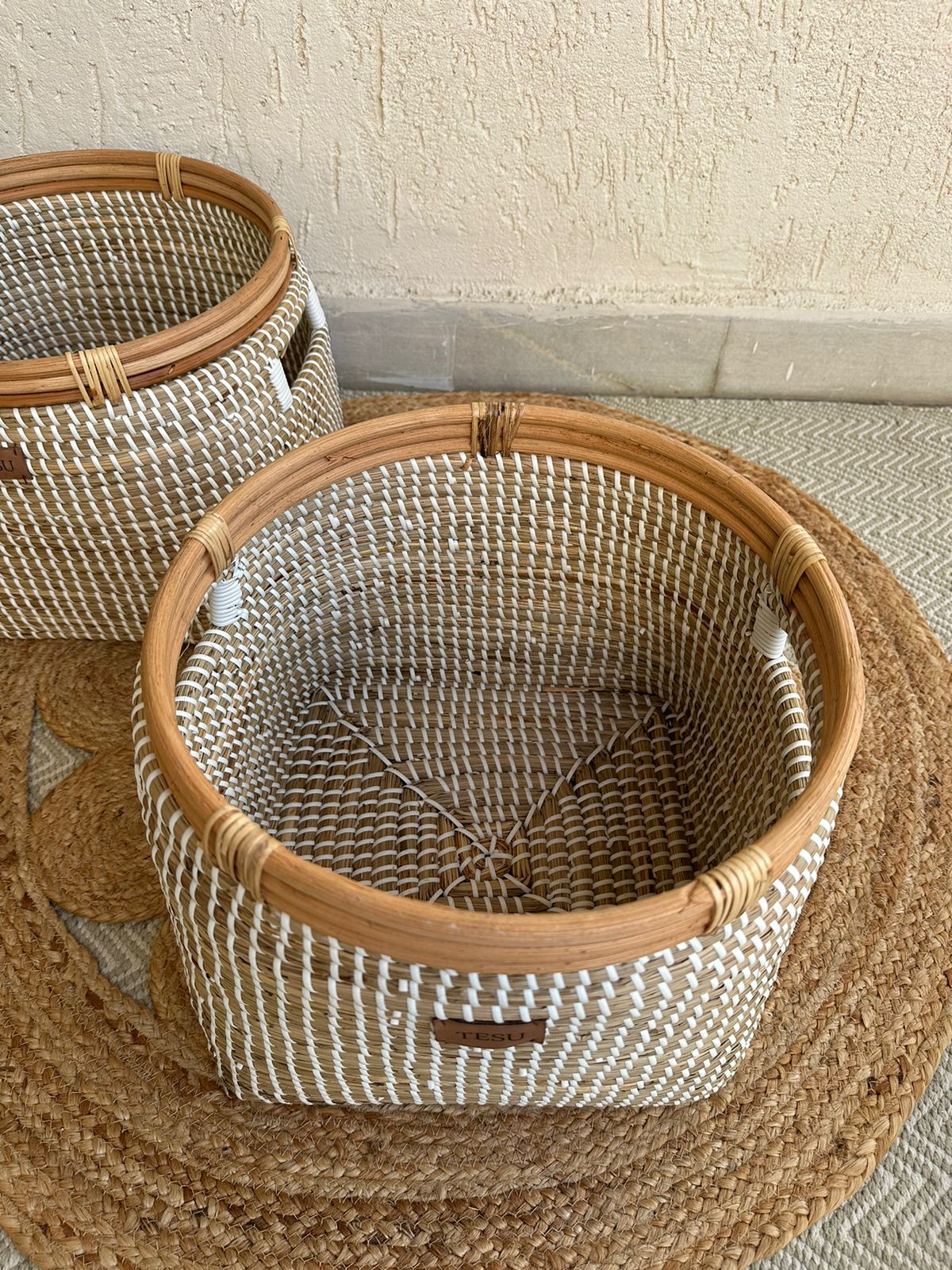 Seagrass Plant Holder - White / Sea Grass - Decor