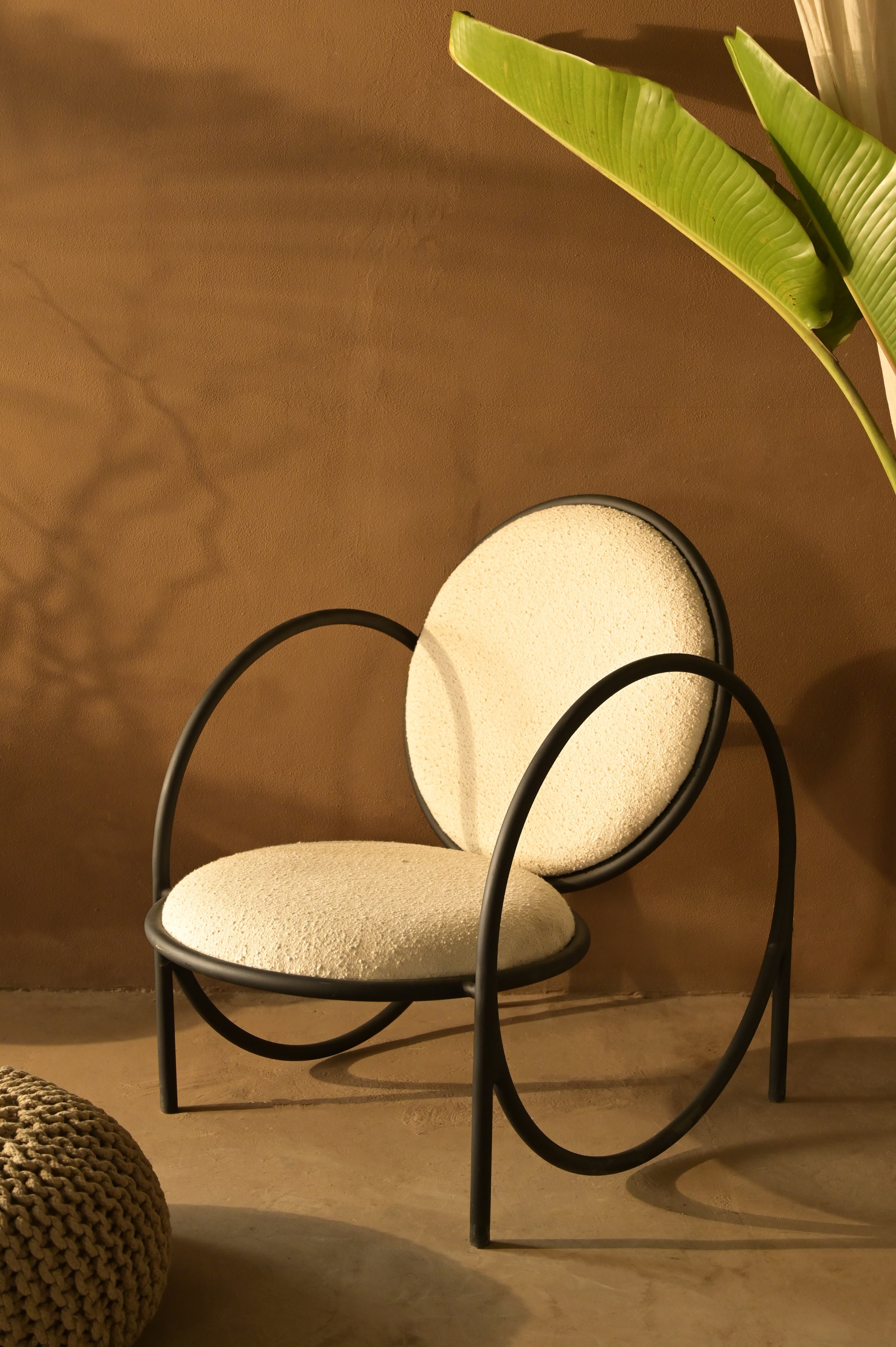 Sienna Lounger - L:33 x W:25 x H:36 In inches / Metal - Indoor Furniture