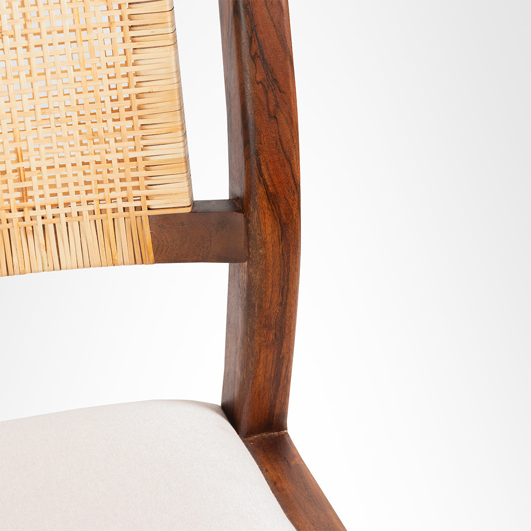Sierra Dining Chair No. 5 Set Of 2 - W: 20’’ D: 22’’ H: 33’’ SH: 18’’ / Walnut and Biege / Acacia Wood, Cane Weaving