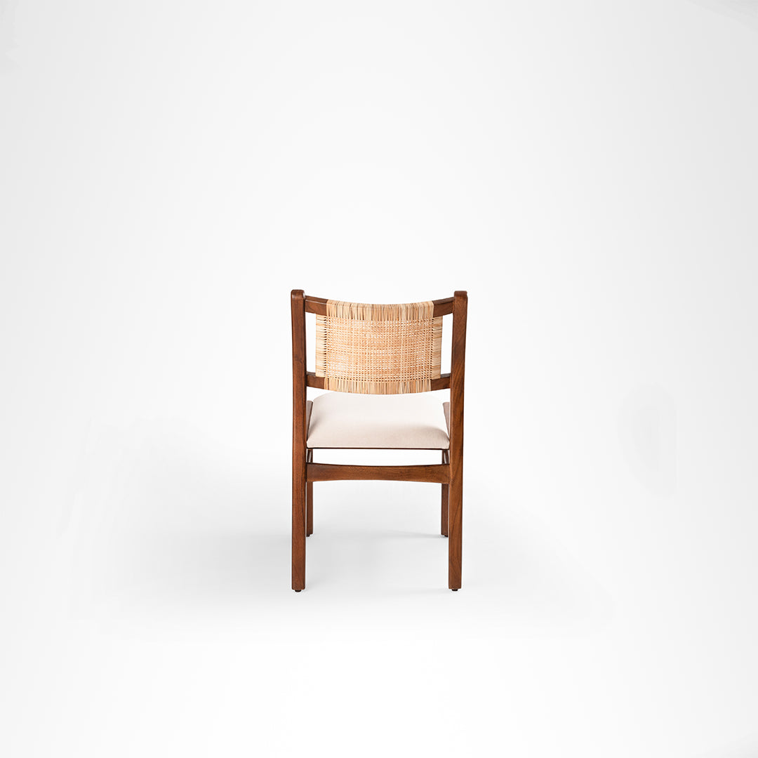 Sierra Dining Chair No. 5 Set Of 2 - W: 20’’ D: 22’’ H: 33’’ SH: 18’’ / Walnut and Biege / Acacia Wood, Cane Weaving