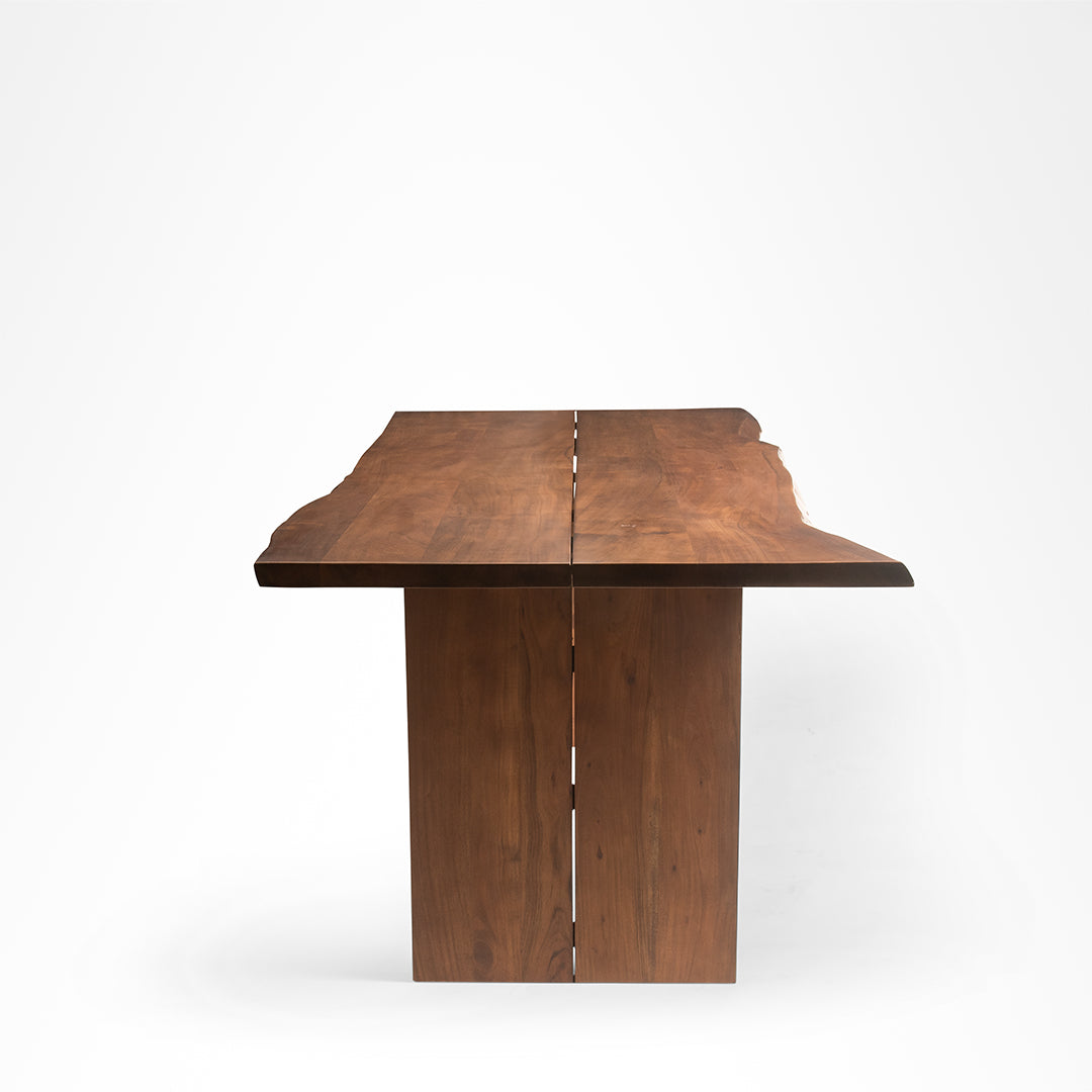 Sierra Dining Table No. 18 - L: 78’’ B: 39’’ H: 30’’ / Walnut / Acacia Wood - Indoor Furniture