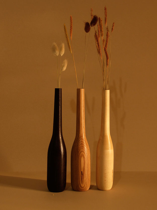 Sinuous V04 Set of 3 - black & light pale brown & white to light beige / Vengai, White Ash, Sycamore / Height: 8 in&
