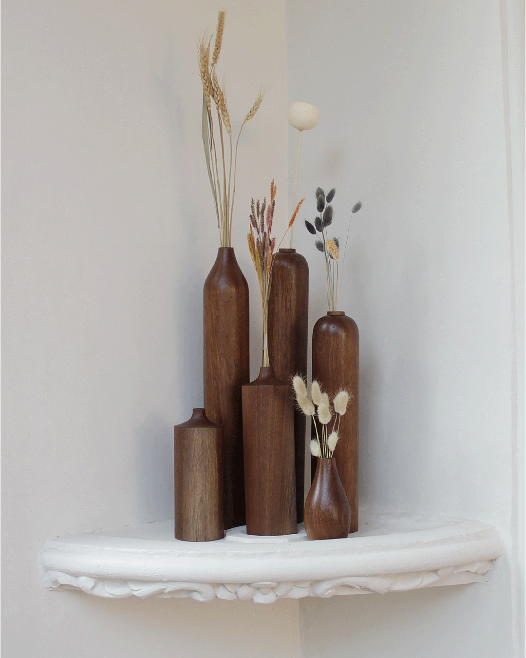 Sinuous V08 Set of 6 - dark brown / walnut / Biggest: Height: 18 in & Diameter: 2.75 in& Smallest: Height: 5 in &