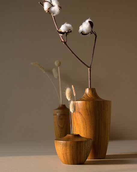 Sinuous V17 Set of 3 - Brown / Teak wood / Biggest: Height: 8 in & Dia: 5 in& Smallest: Height: 3 in & Dia: 4 in - Decor