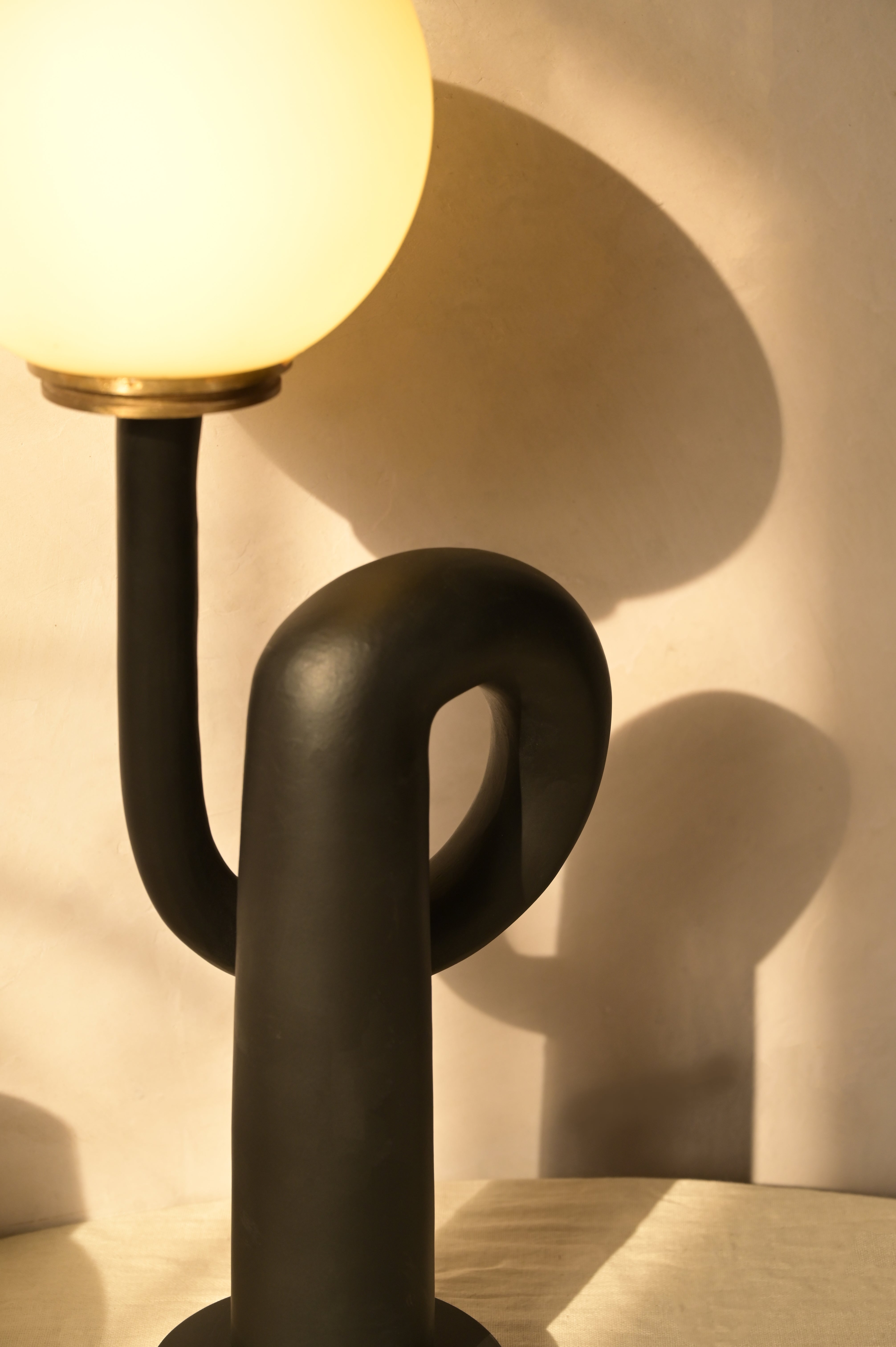 Solum Table Lamp - L:7 x W:5 x H:19 In inches / Aluminium - Lighting