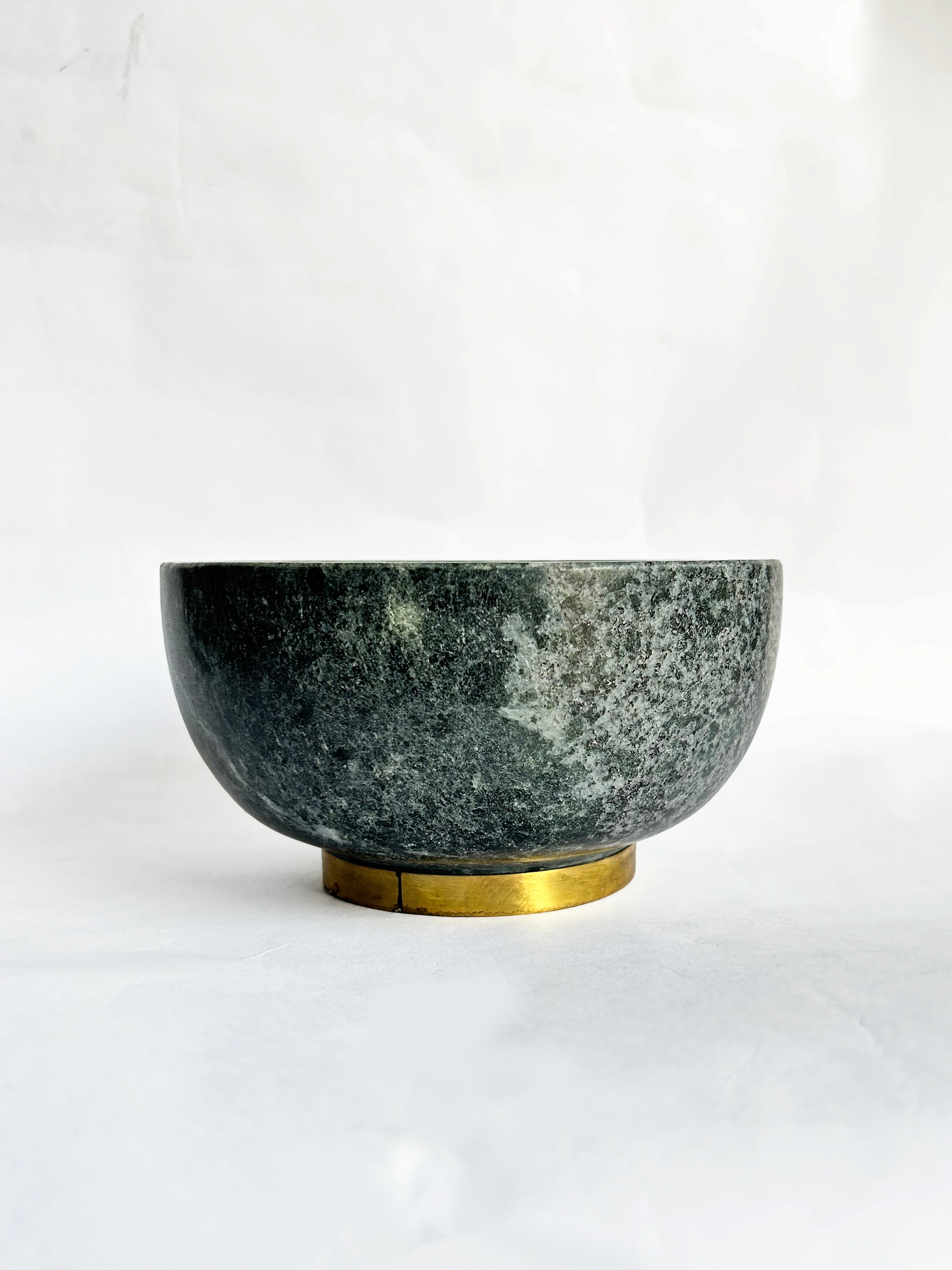 Stone Bowl - Dia: 150 mm, H: 80 mm / Green Stone - Decor