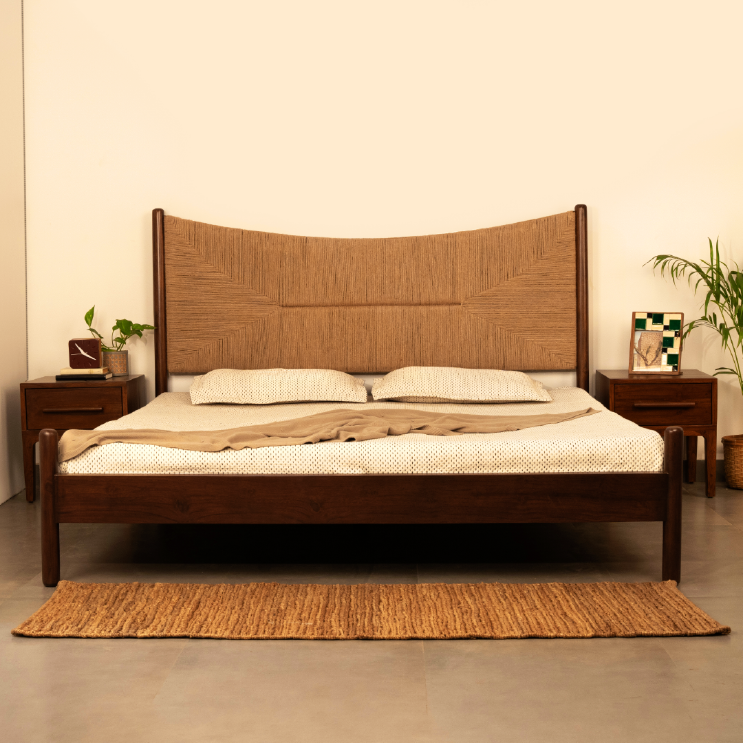 Talitha Teak Wood Bed - Queen / Brown - Furniture