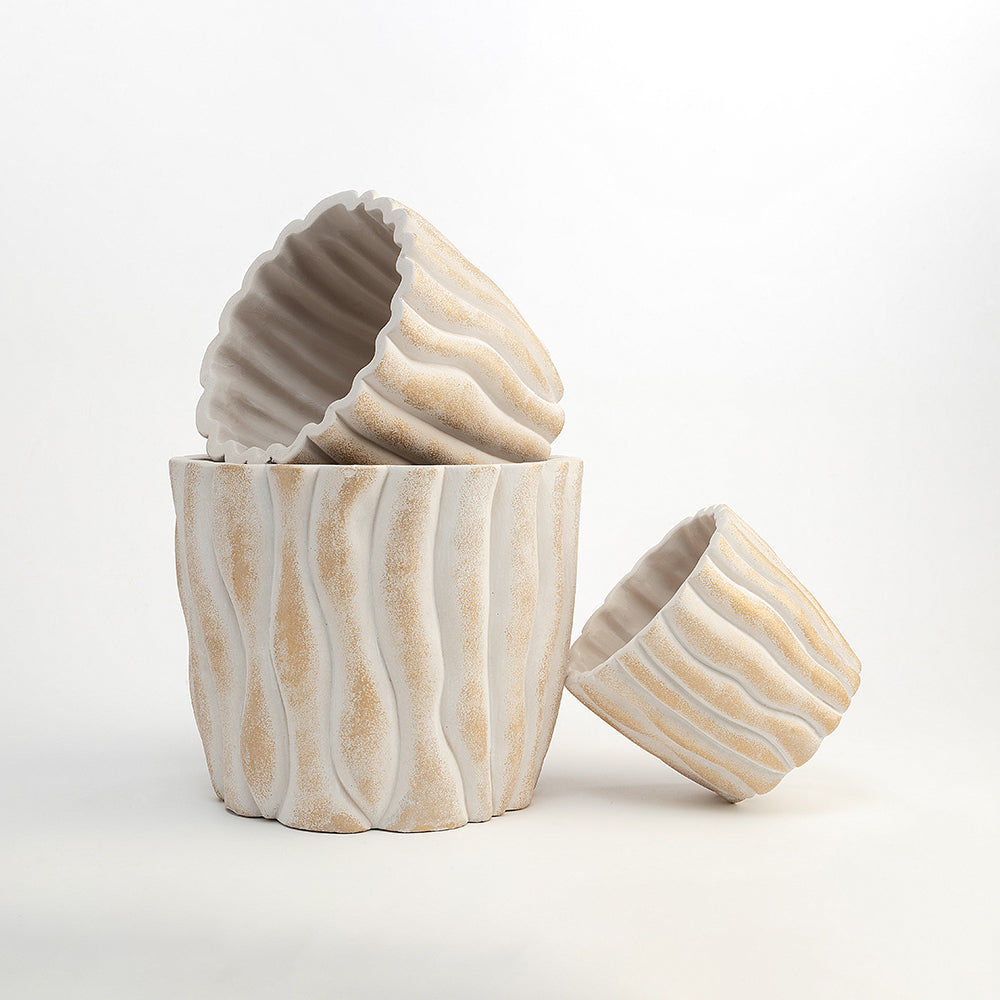 Taylor Terracotta Pot - CM - L:- 25 x W:- 25 / Marble and Aluminium - Décor
