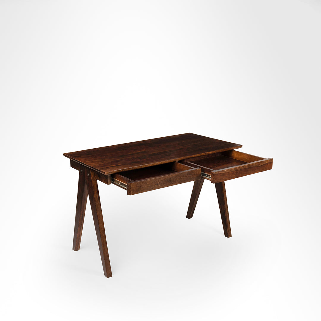 The Chandigarh Study Table