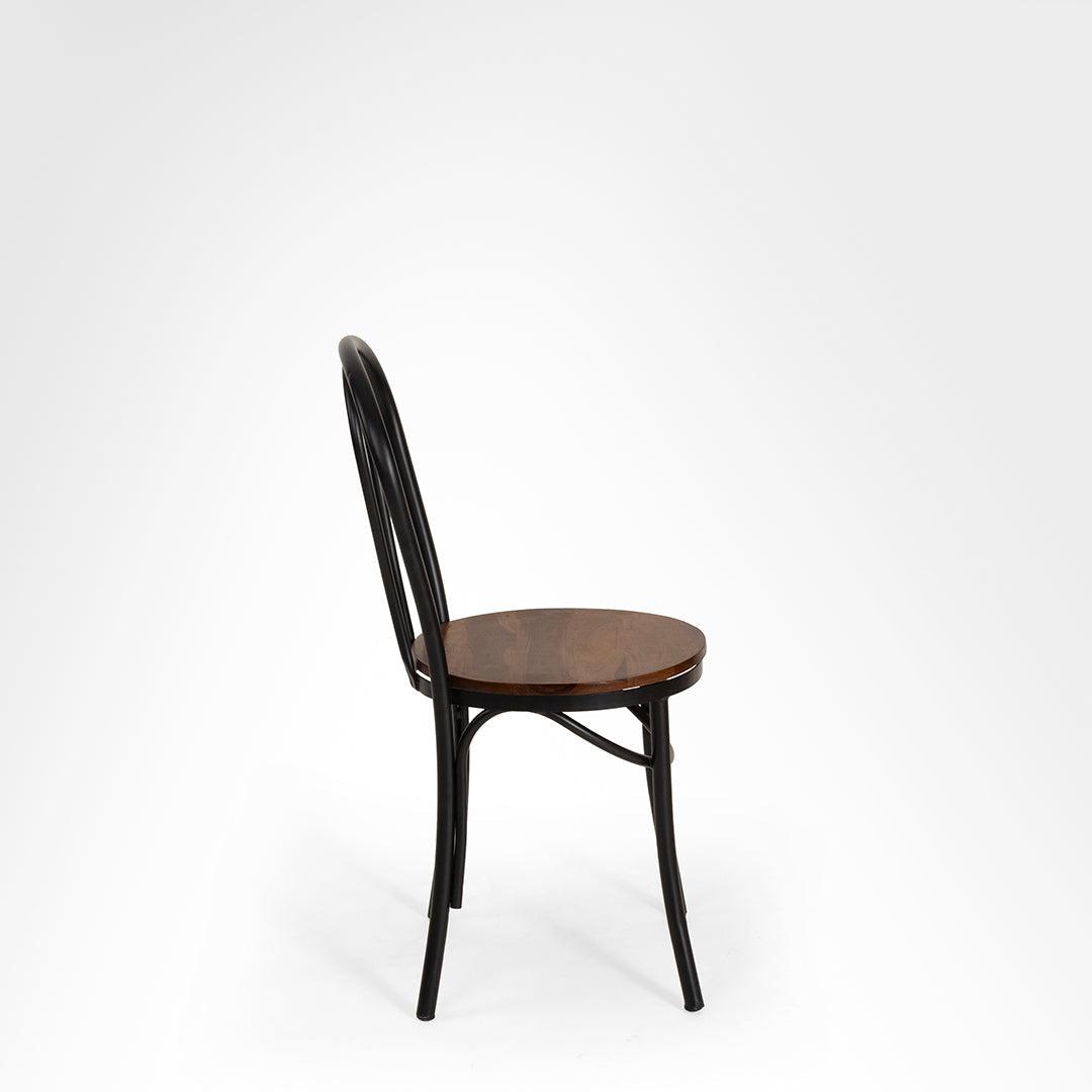 Thonet No. 18 Chairs And Side Table Set