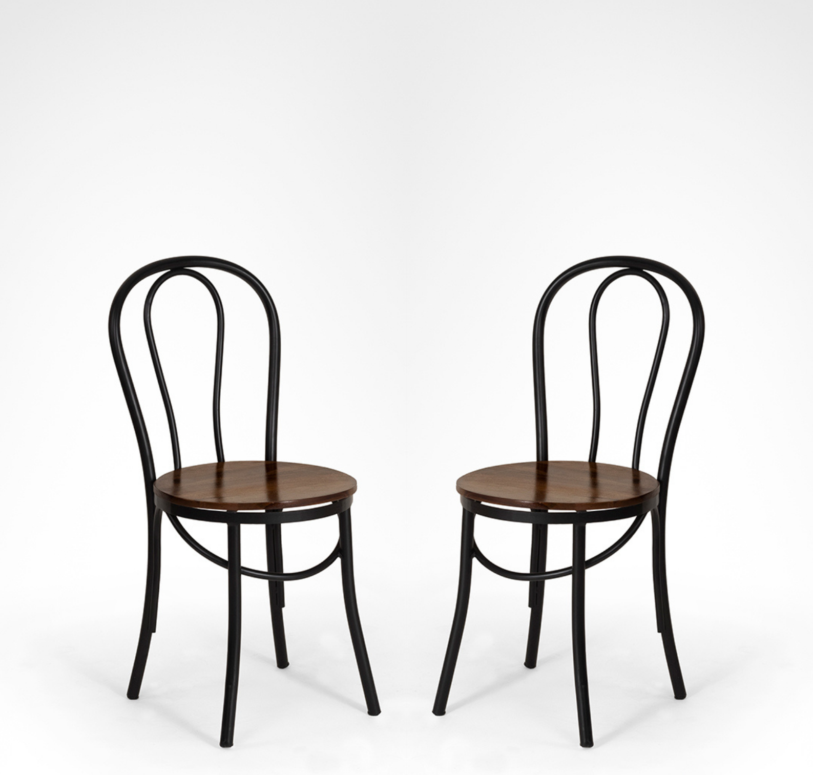 Thonet No. 18 Chairs And Side Table Set