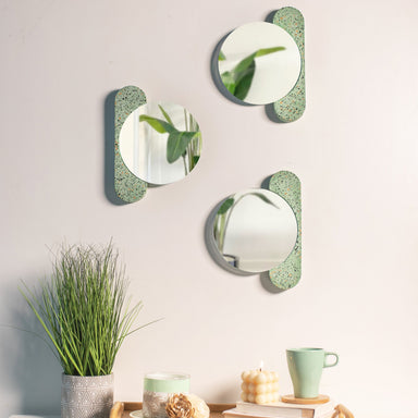 Tic Tac Mirrors - Terrazzo Marble Chips on Jade Green / L: 30.0cm x B: 20.0cm x H: 2.4cm / Terrazzo - Stone chips